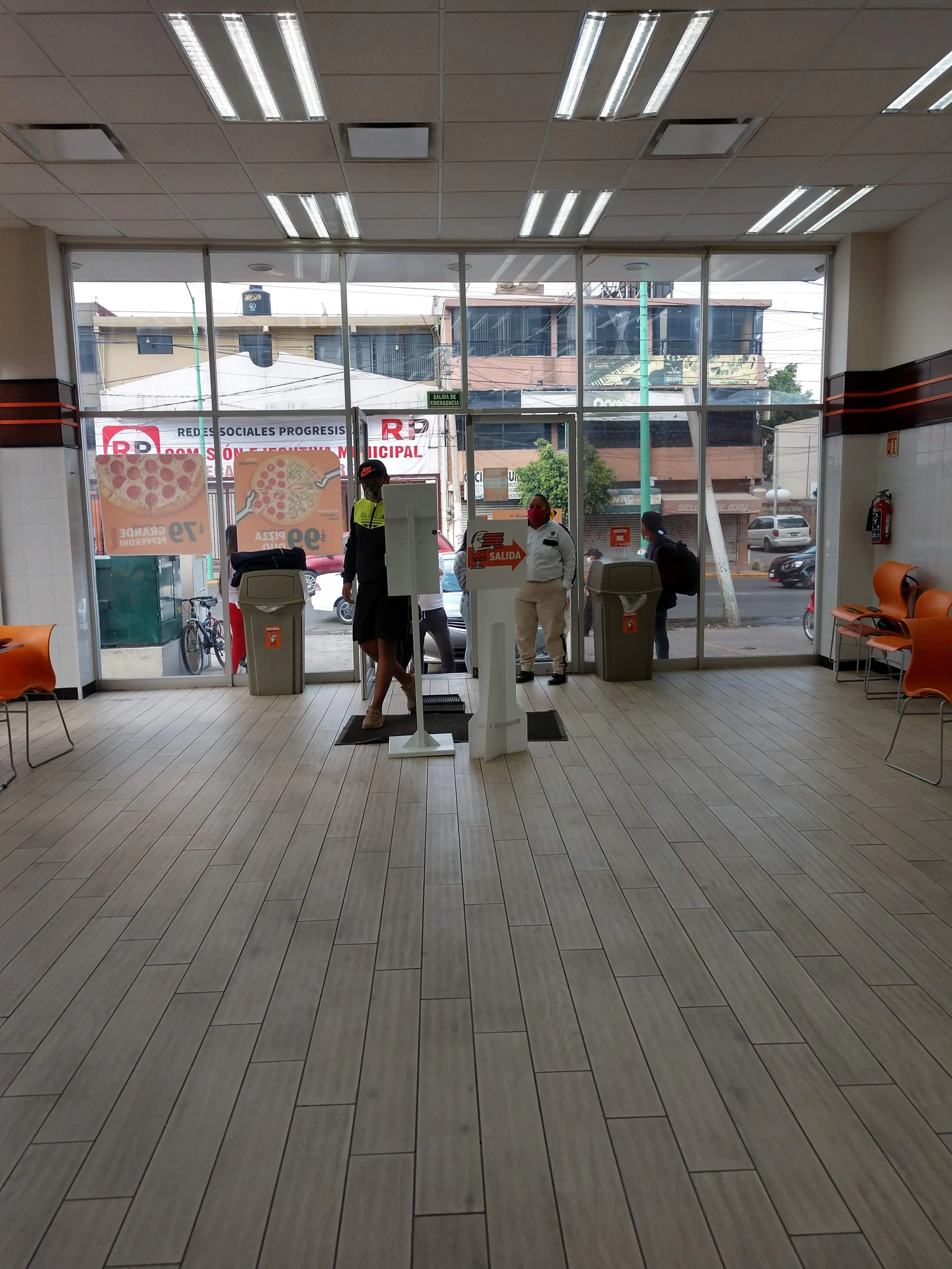 Little Caesars Pizza image 10