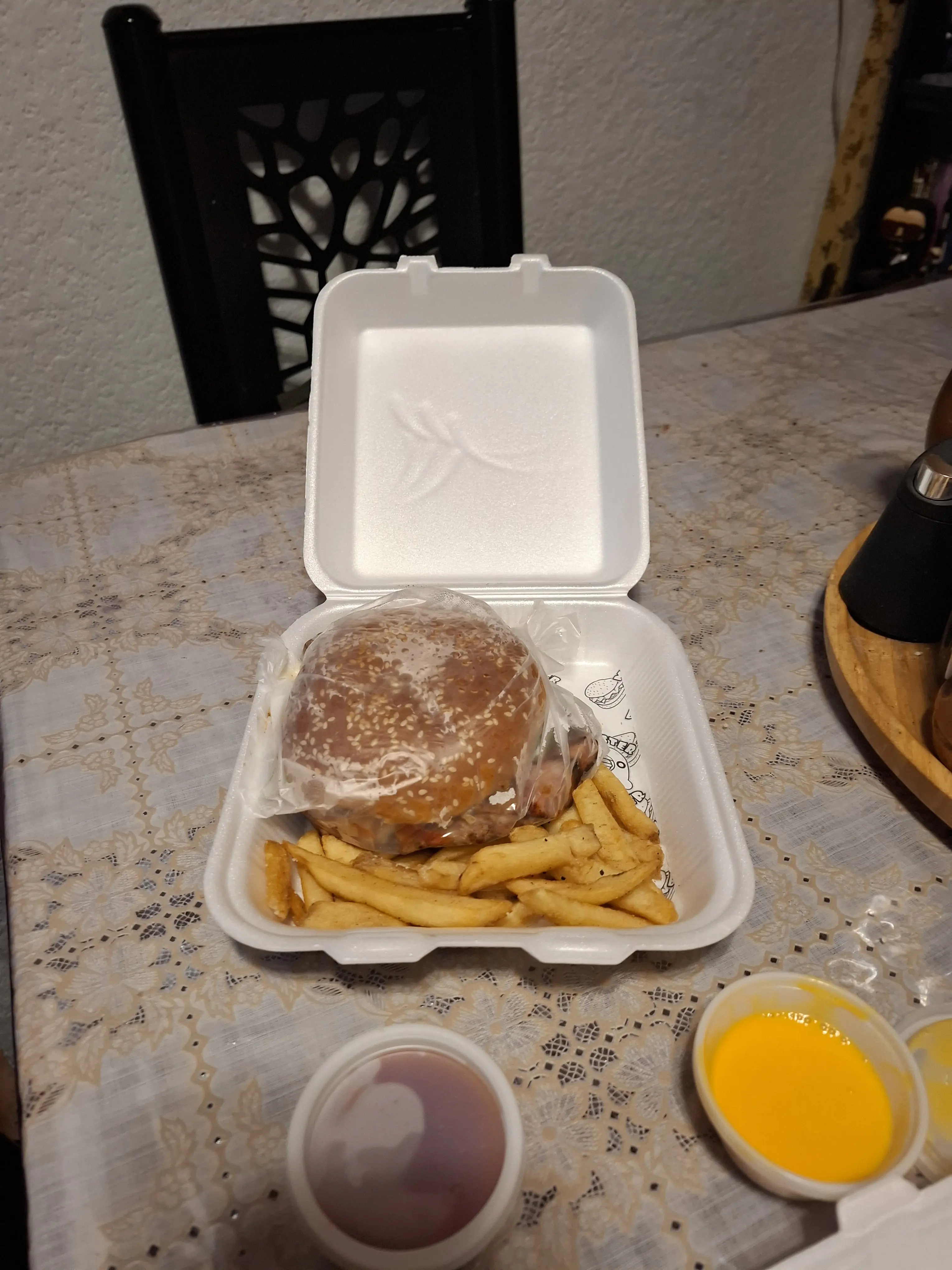 Monster Burger image 9