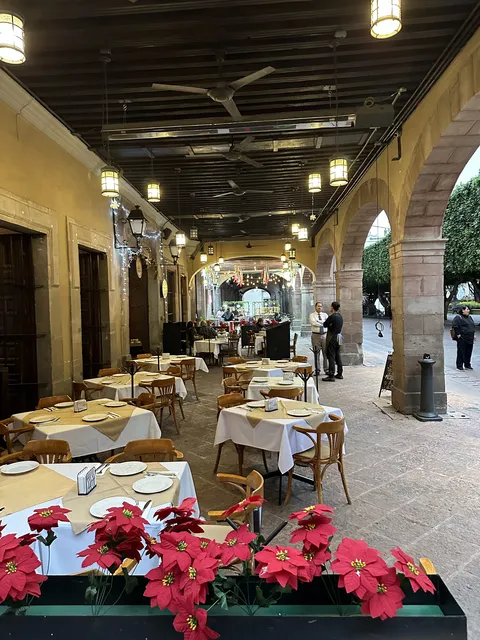 Restaurante La Nación image 1