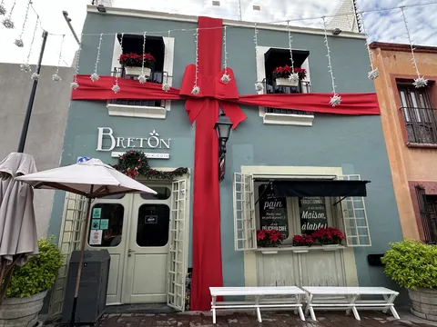 Breton image 6