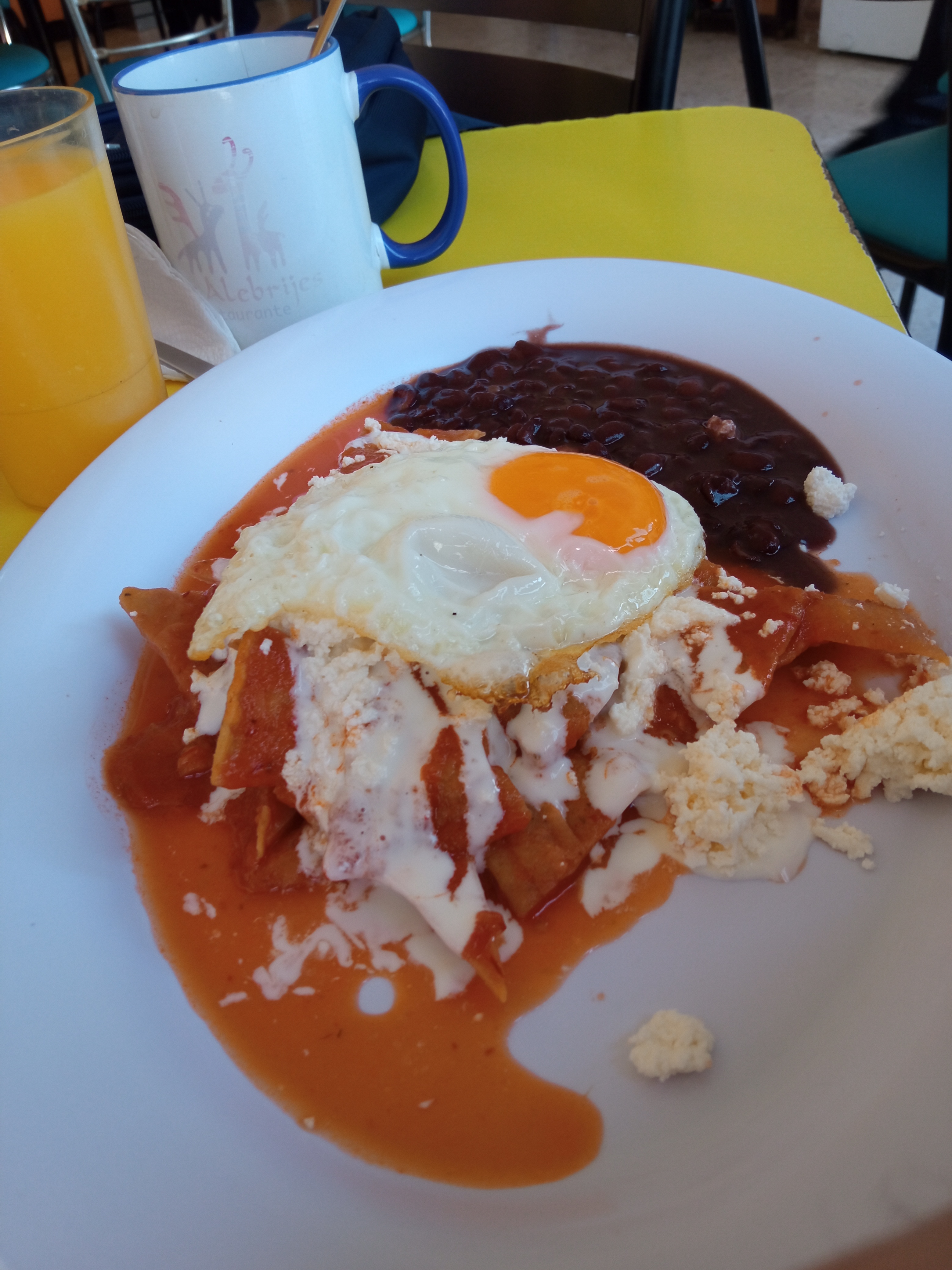 Alebrijes Restaurant image 3