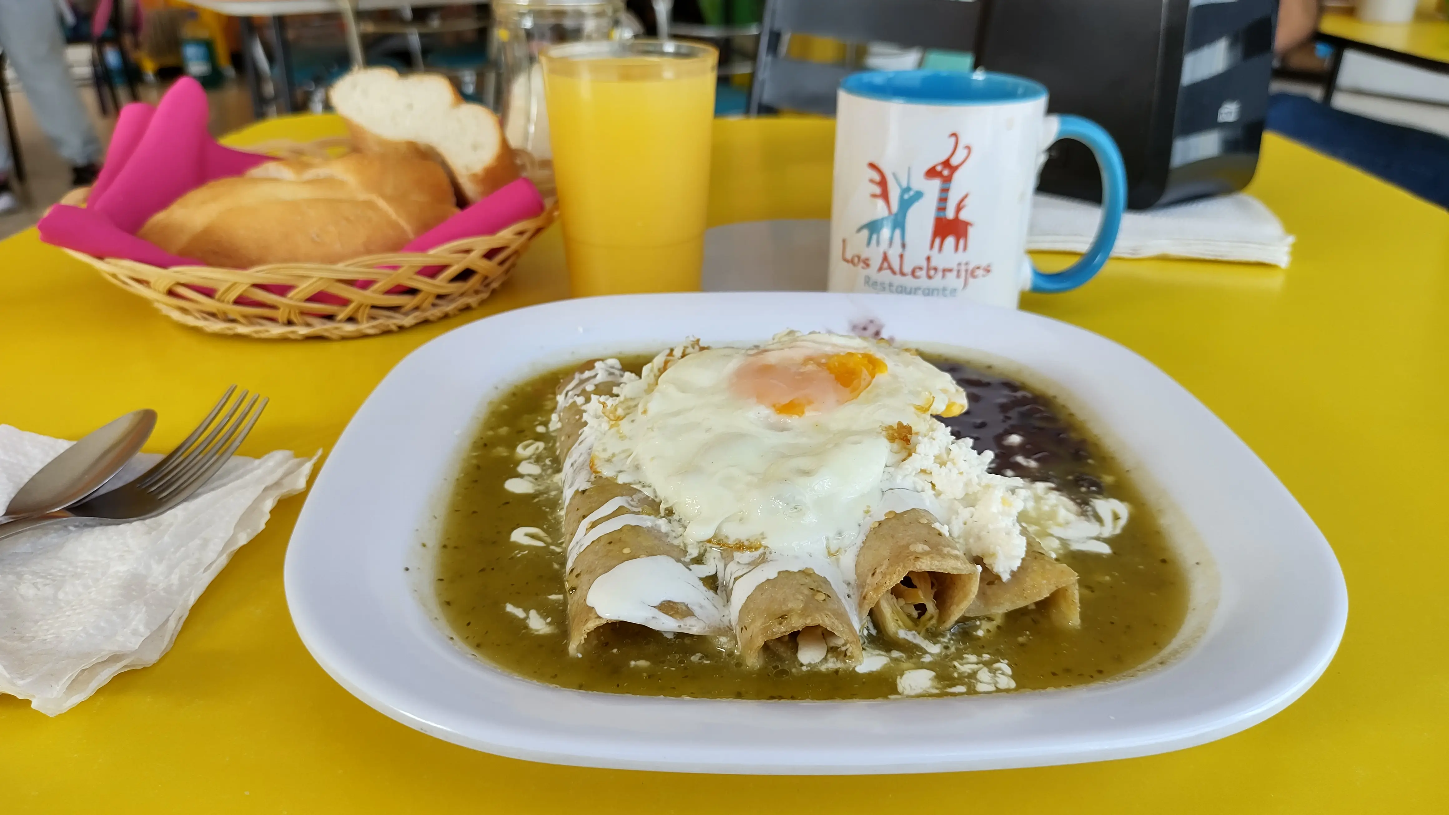 Alebrijes Restaurant image 4