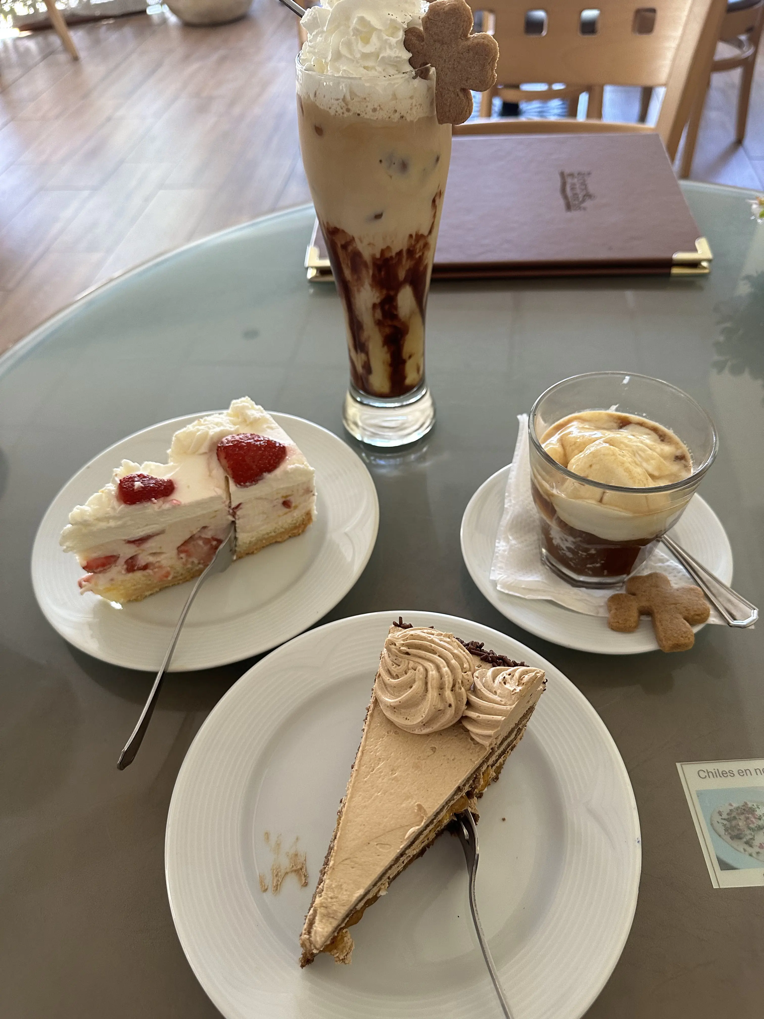 Café Amadeus image 5