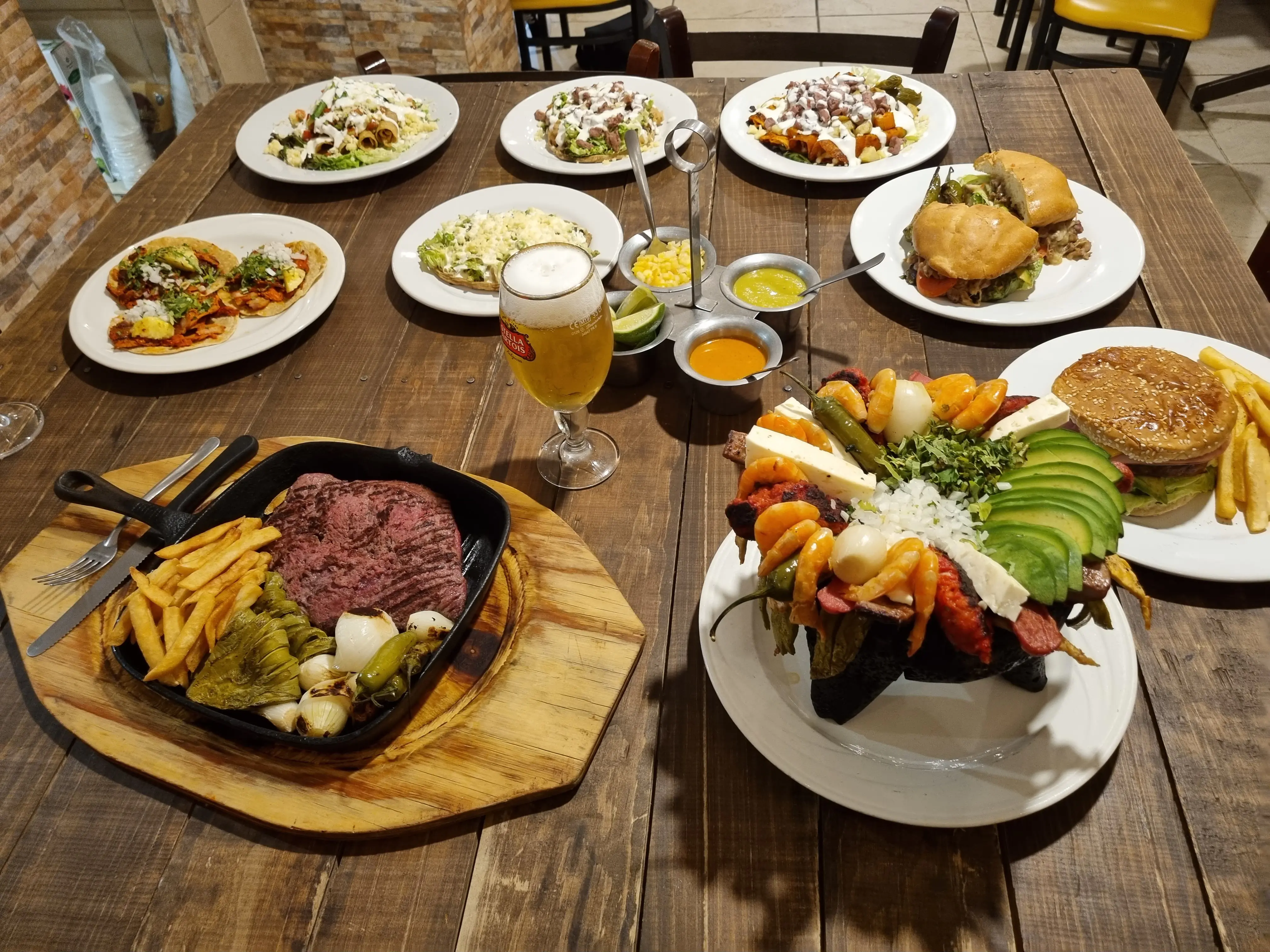 Restautante y Antojería Tacos del 57 image 2