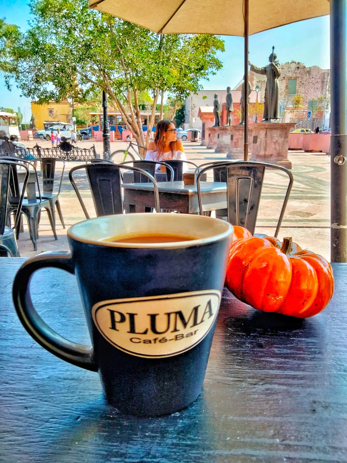 Pluma Cafe Bar image 8