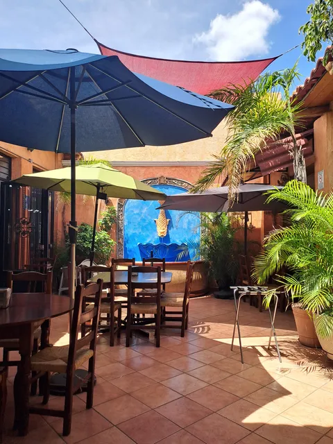 El Palomar image 4