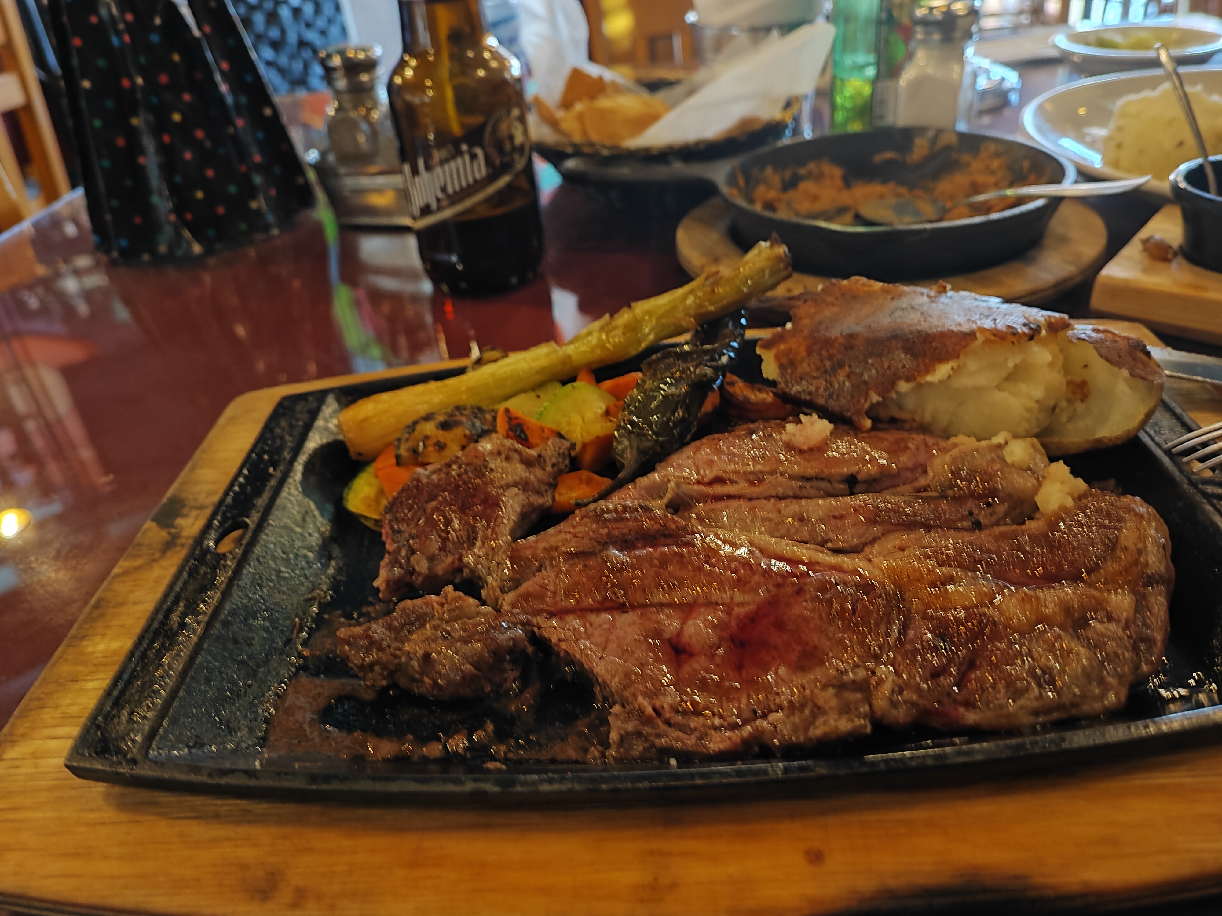 La Esquina Restaurante Bar image 7