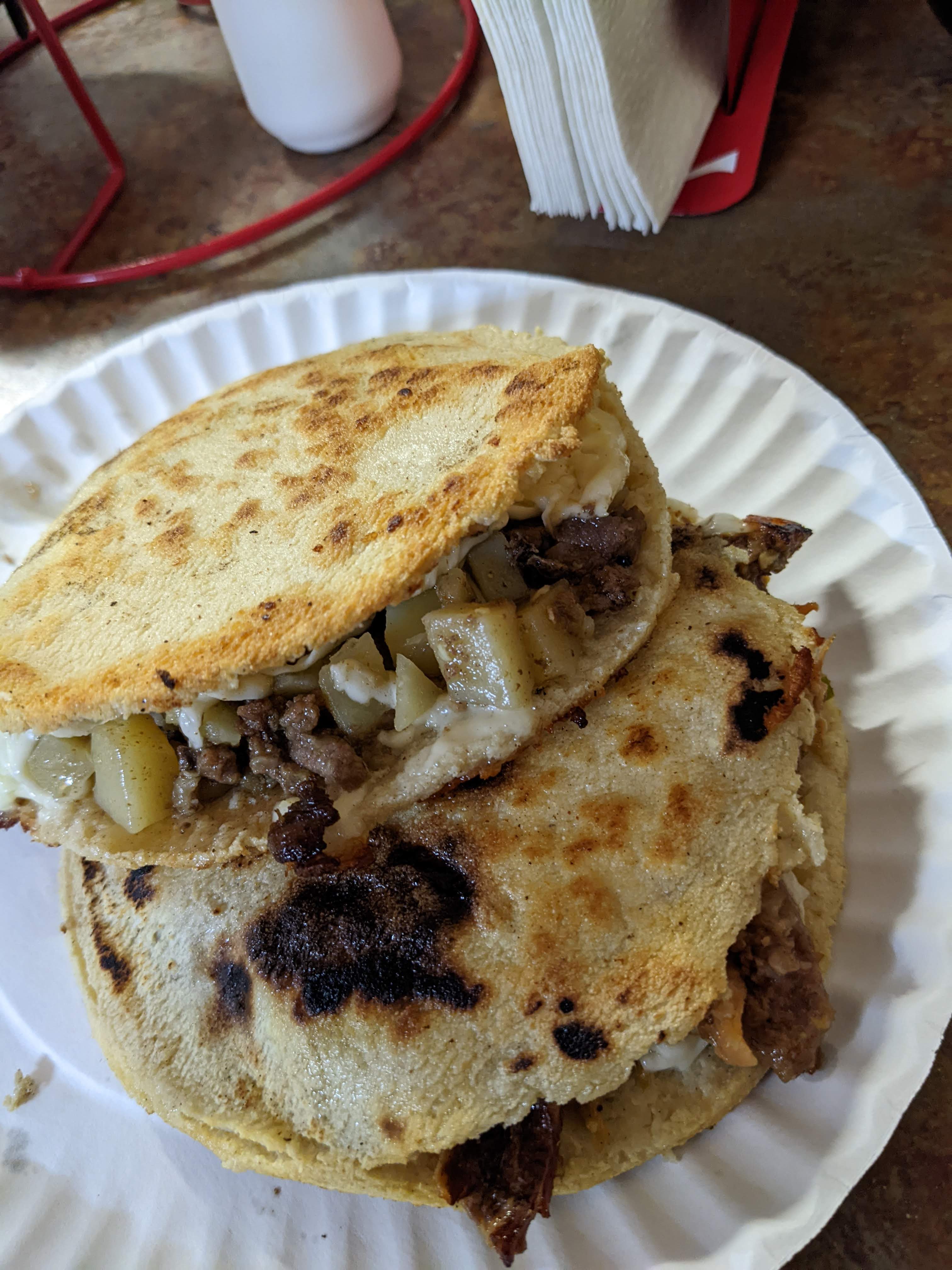 Gorditas El Guero image 2