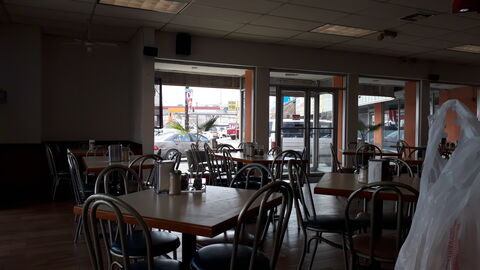 Restaurante El Puente image 1