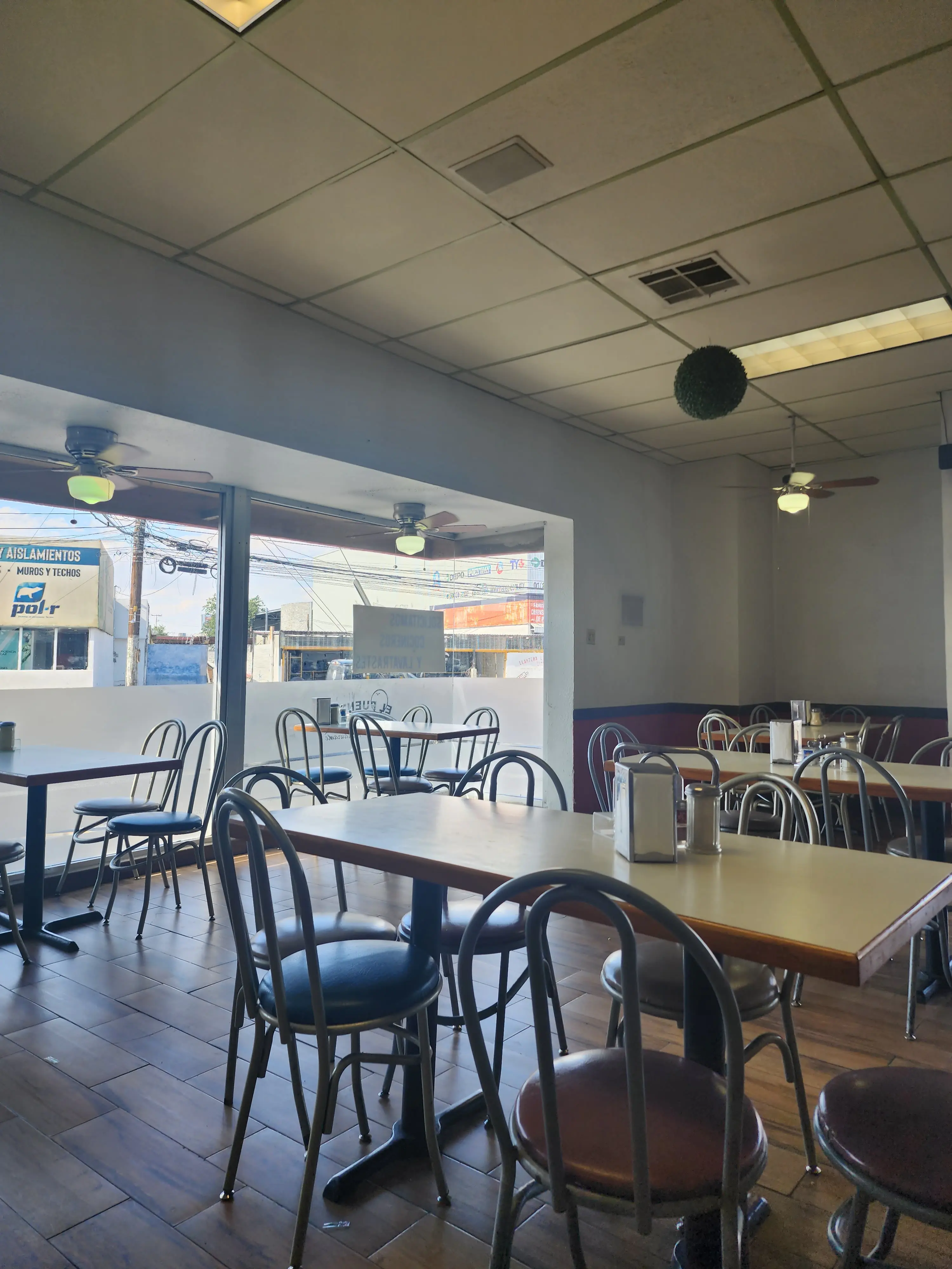 Restaurante El Puente image 4