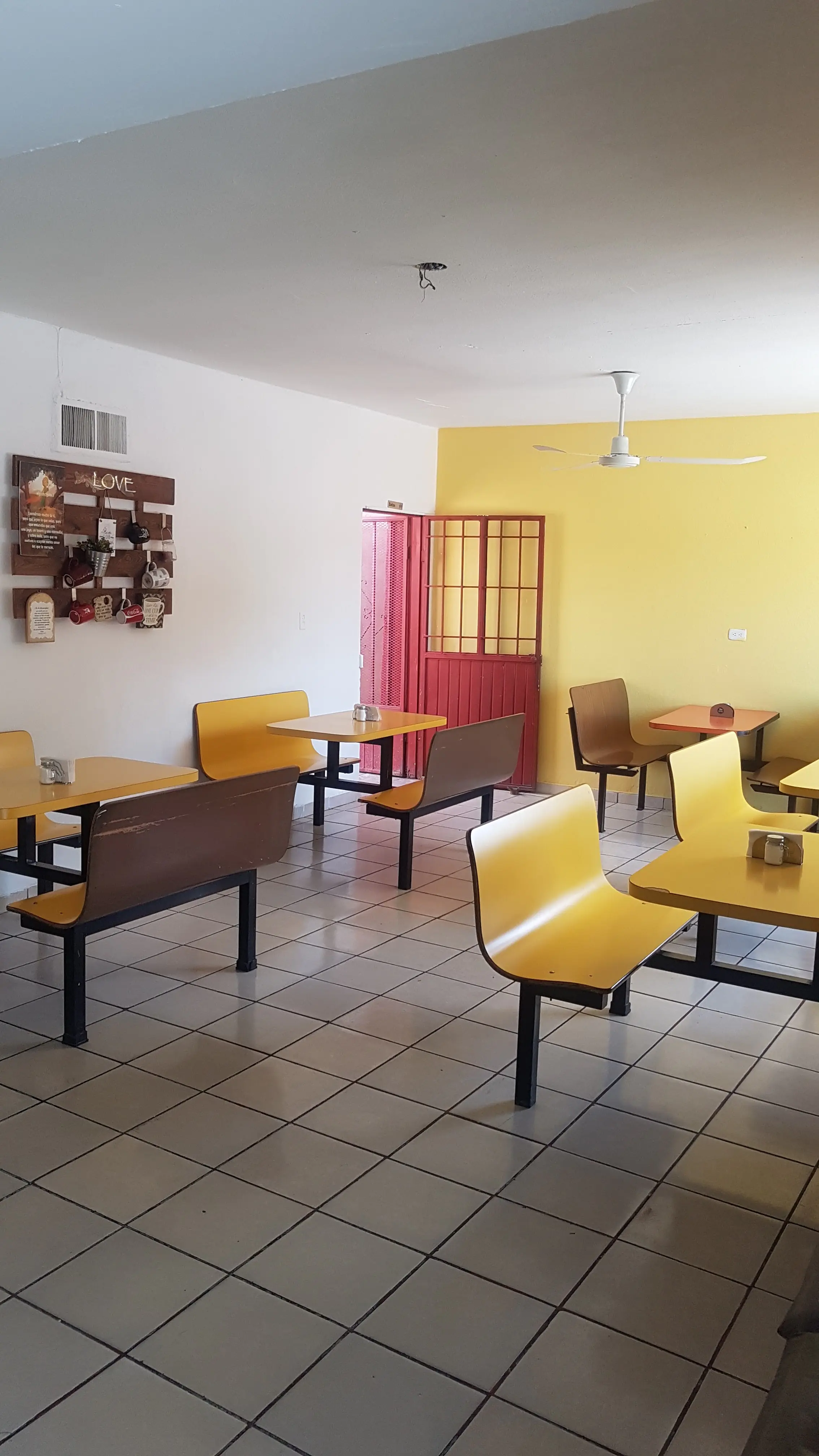 LA DIANITA RESTAURANTE image 5