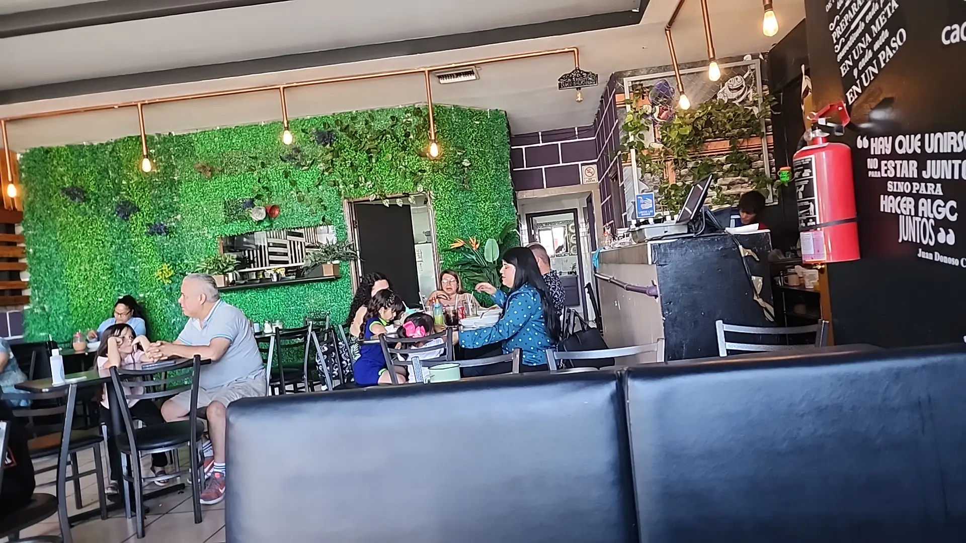 Los Abandonados Restaurante image 8