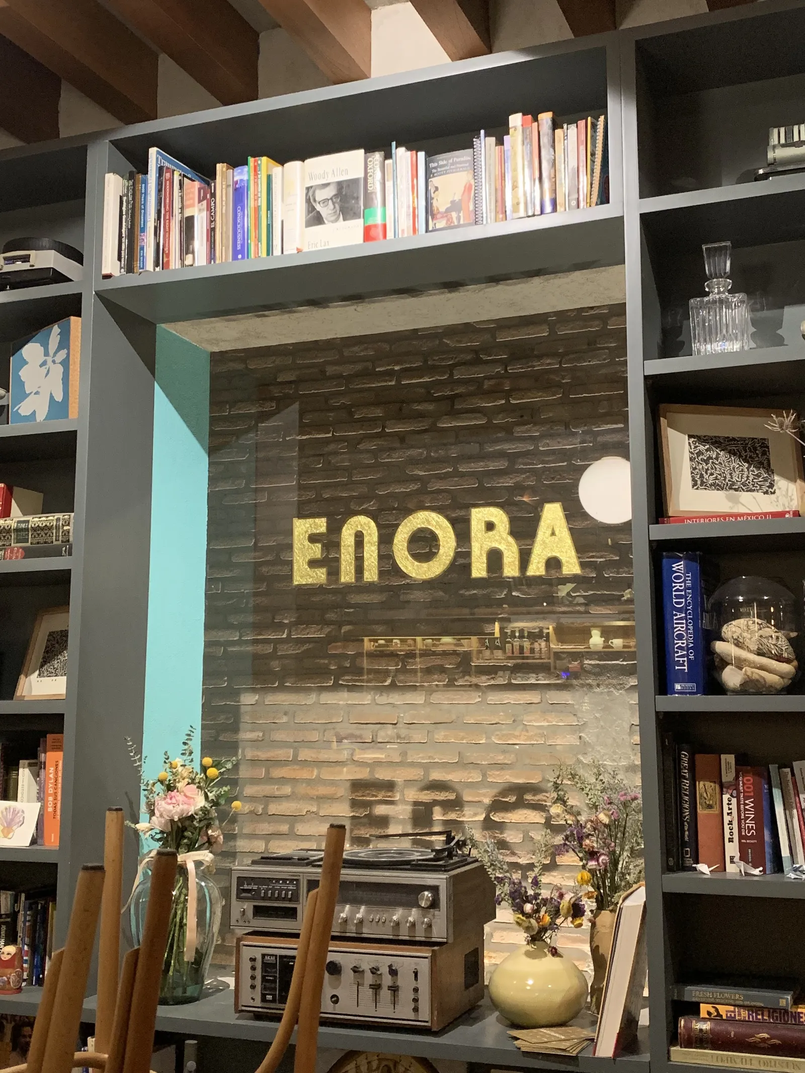 Enora image 9