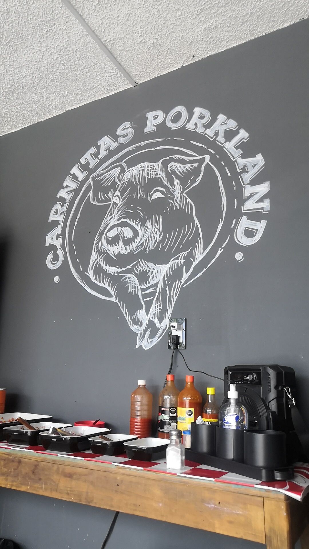 Carnitas Porkland image 5