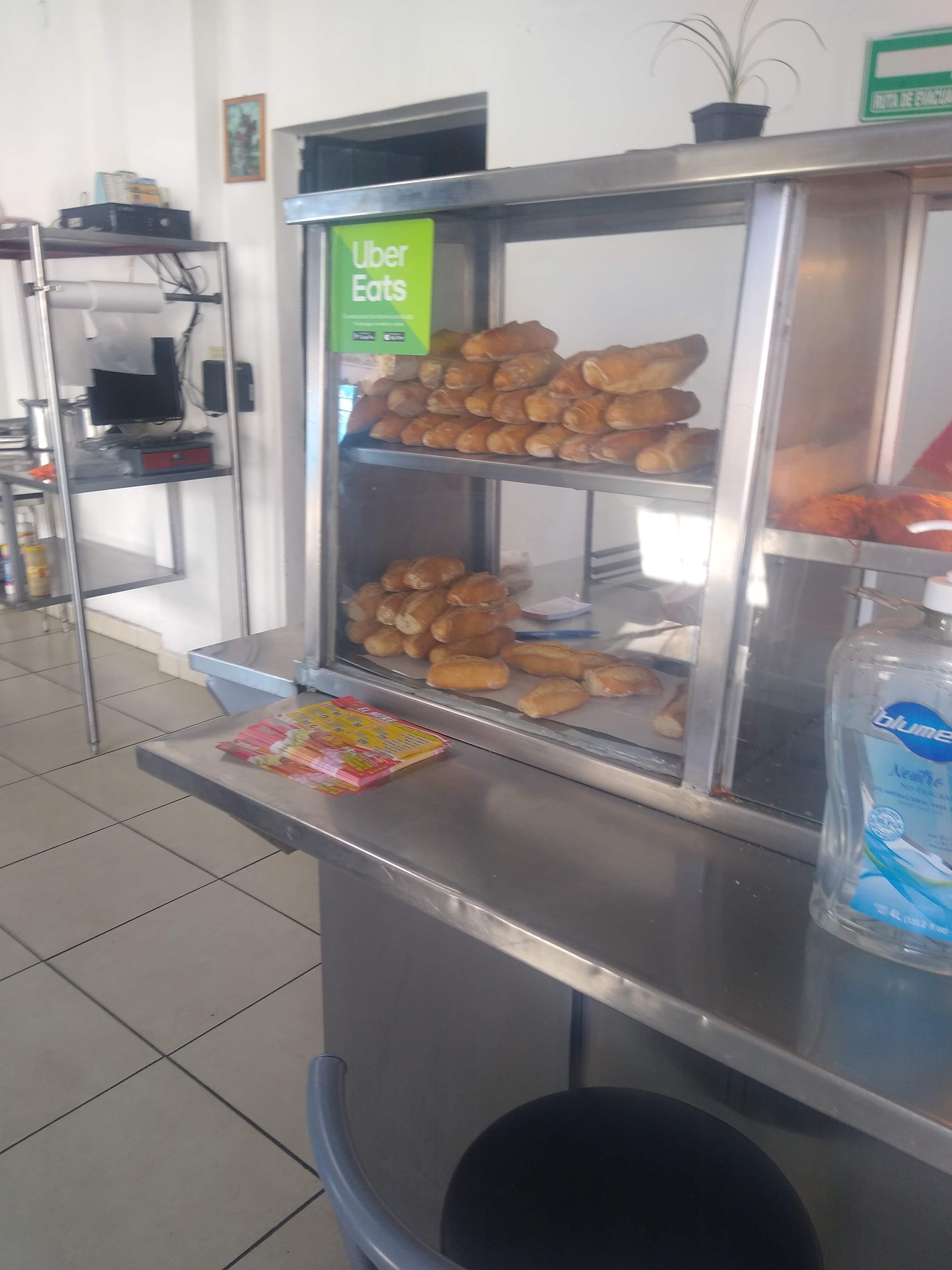 Tortas ahogadas El More image 10