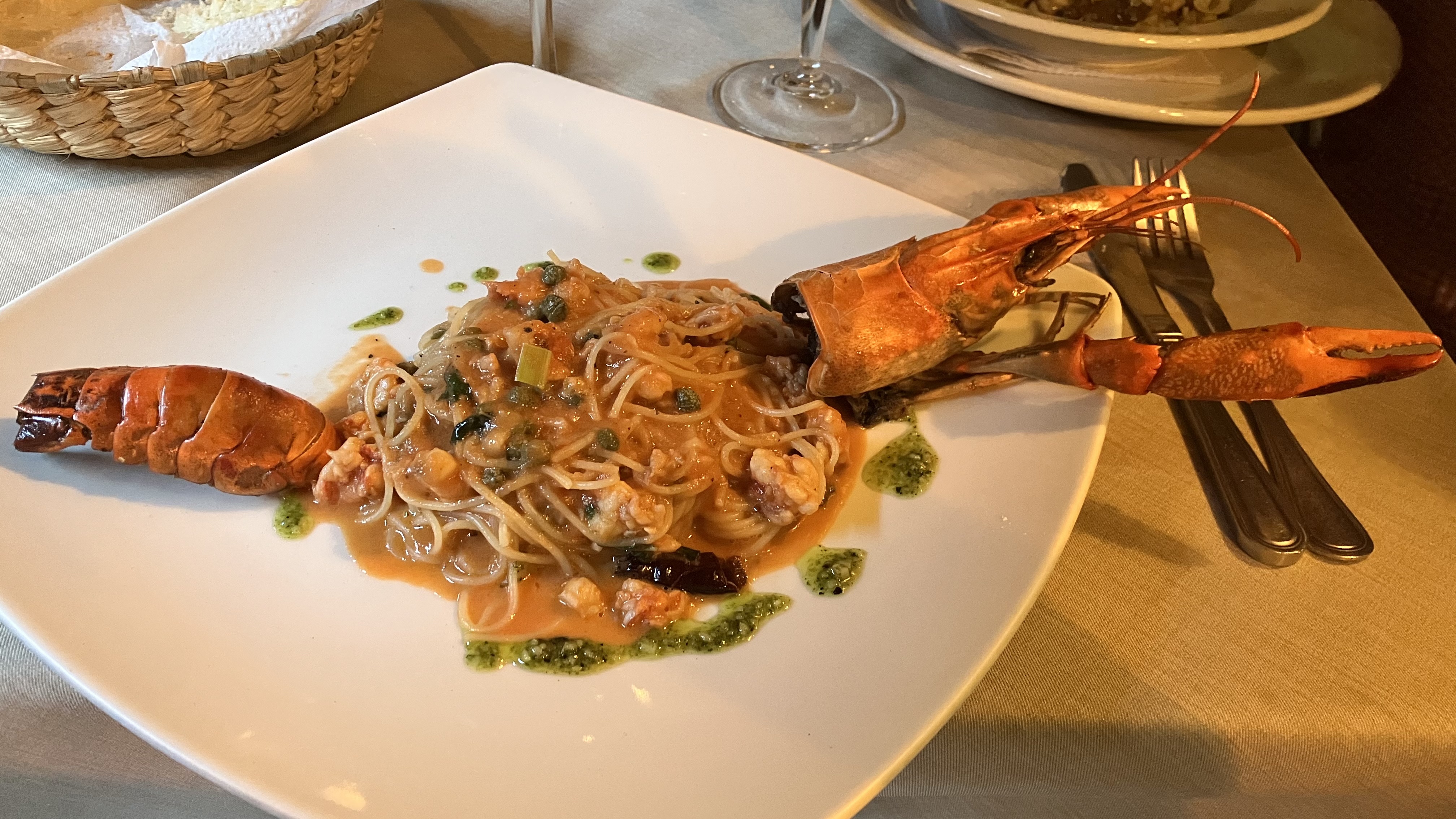 Verum Franco Mesón Italiano image 2