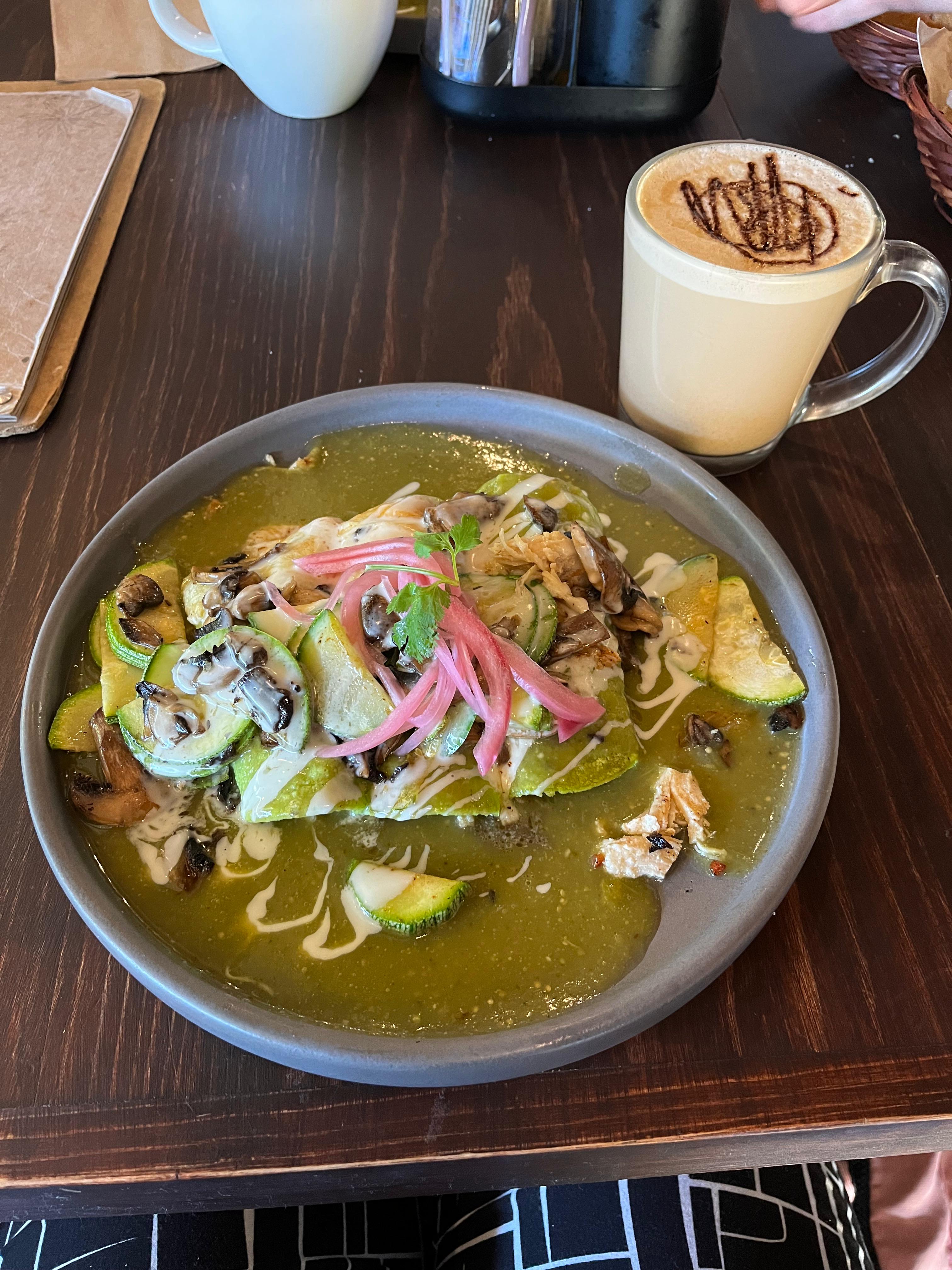 Charma Restaurante image 3