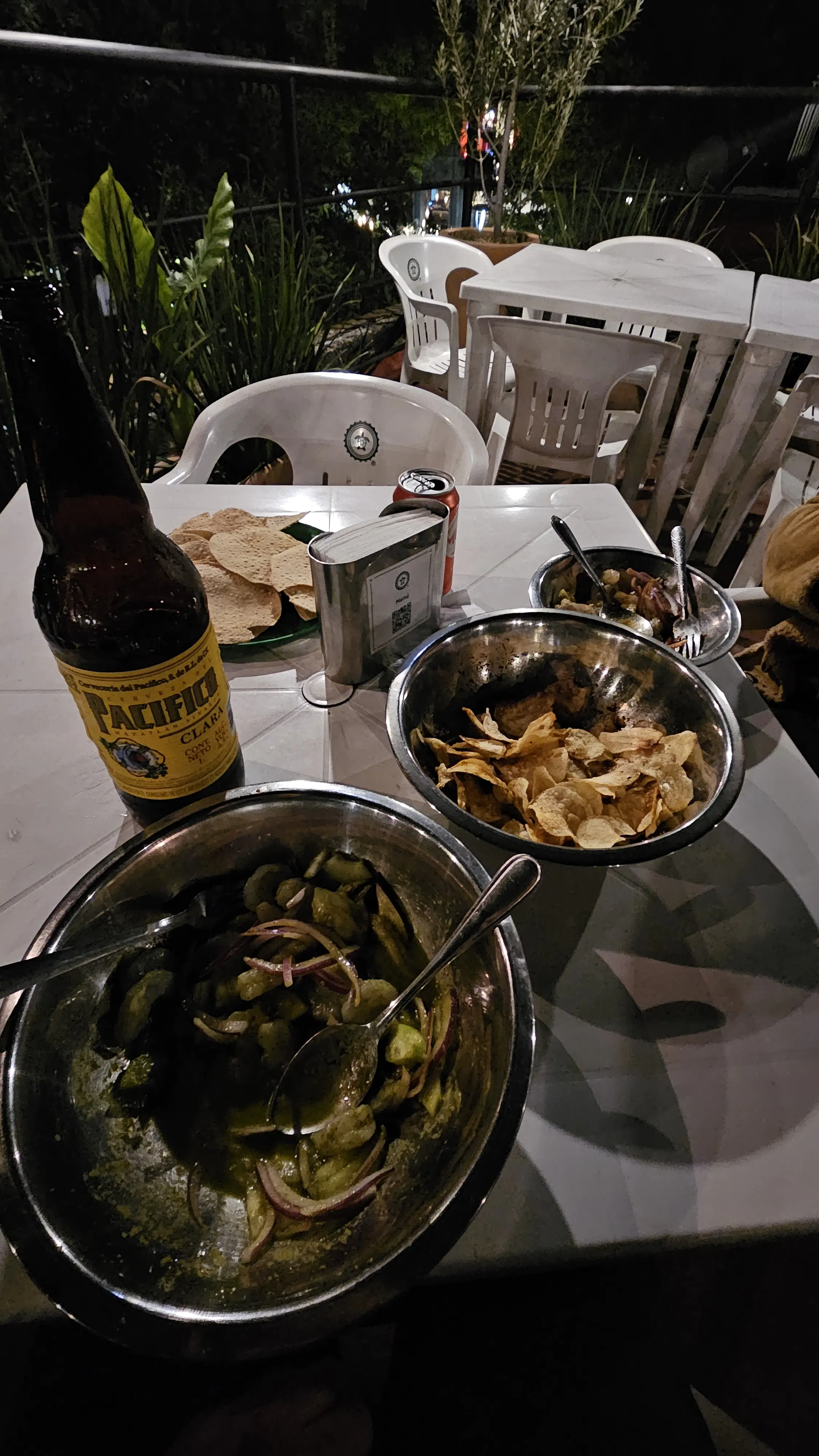 1000 Caguamas Zapopan image 2