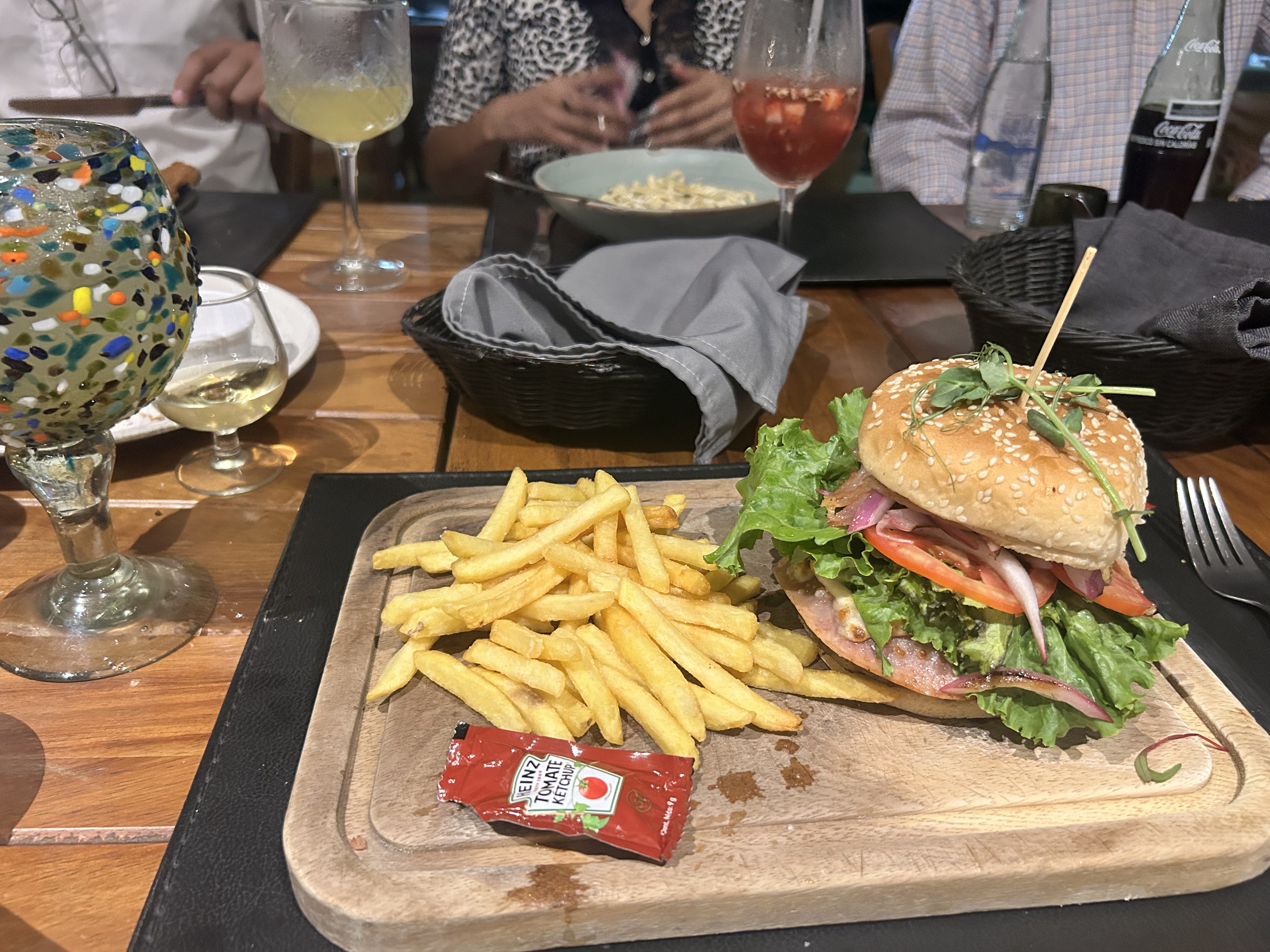 La Calle Restaurante image 6