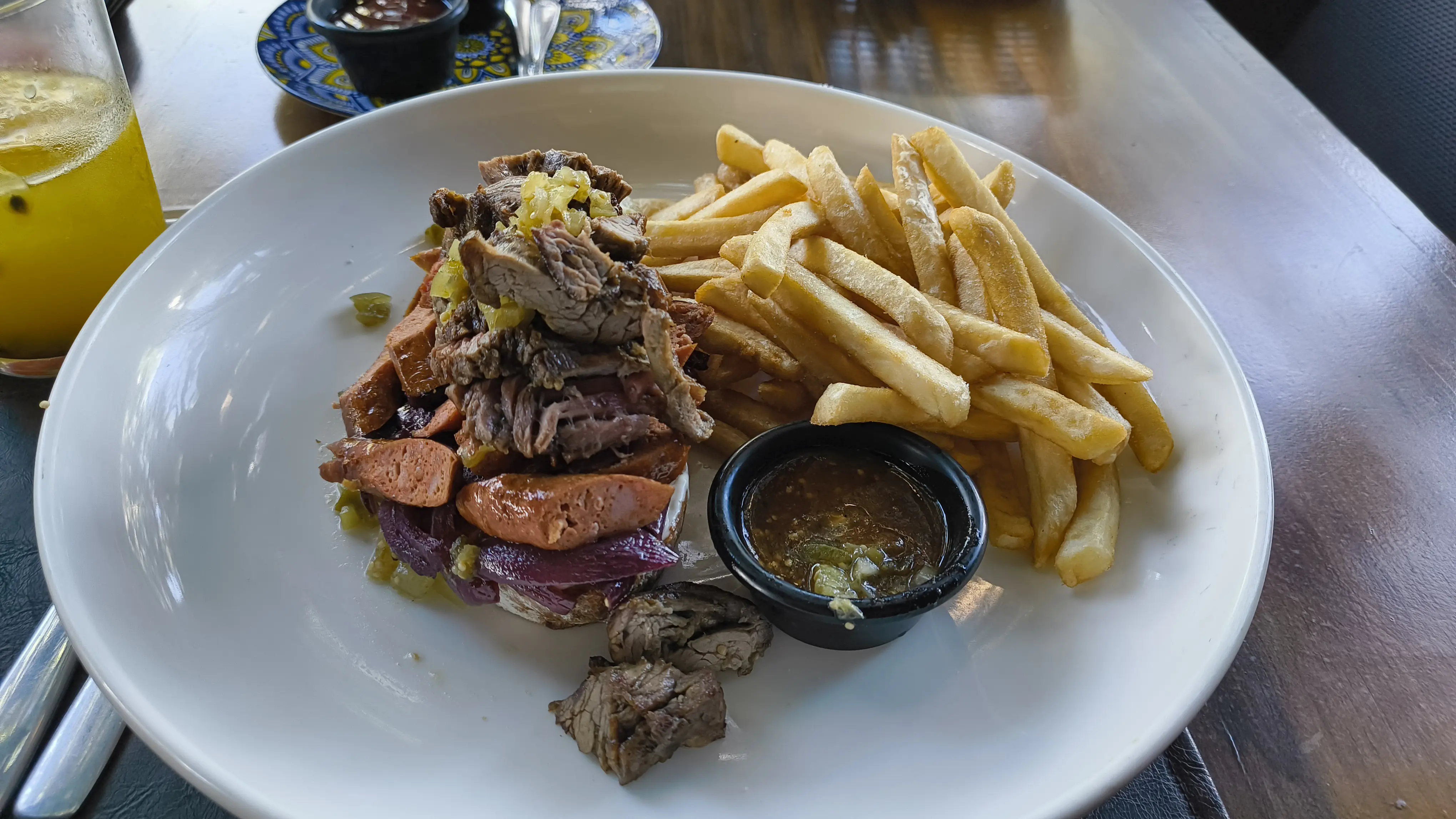 2 Marias Cantina mexicana image 3