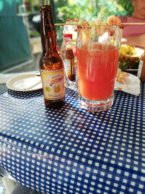 Mariscos El Carnal image 7