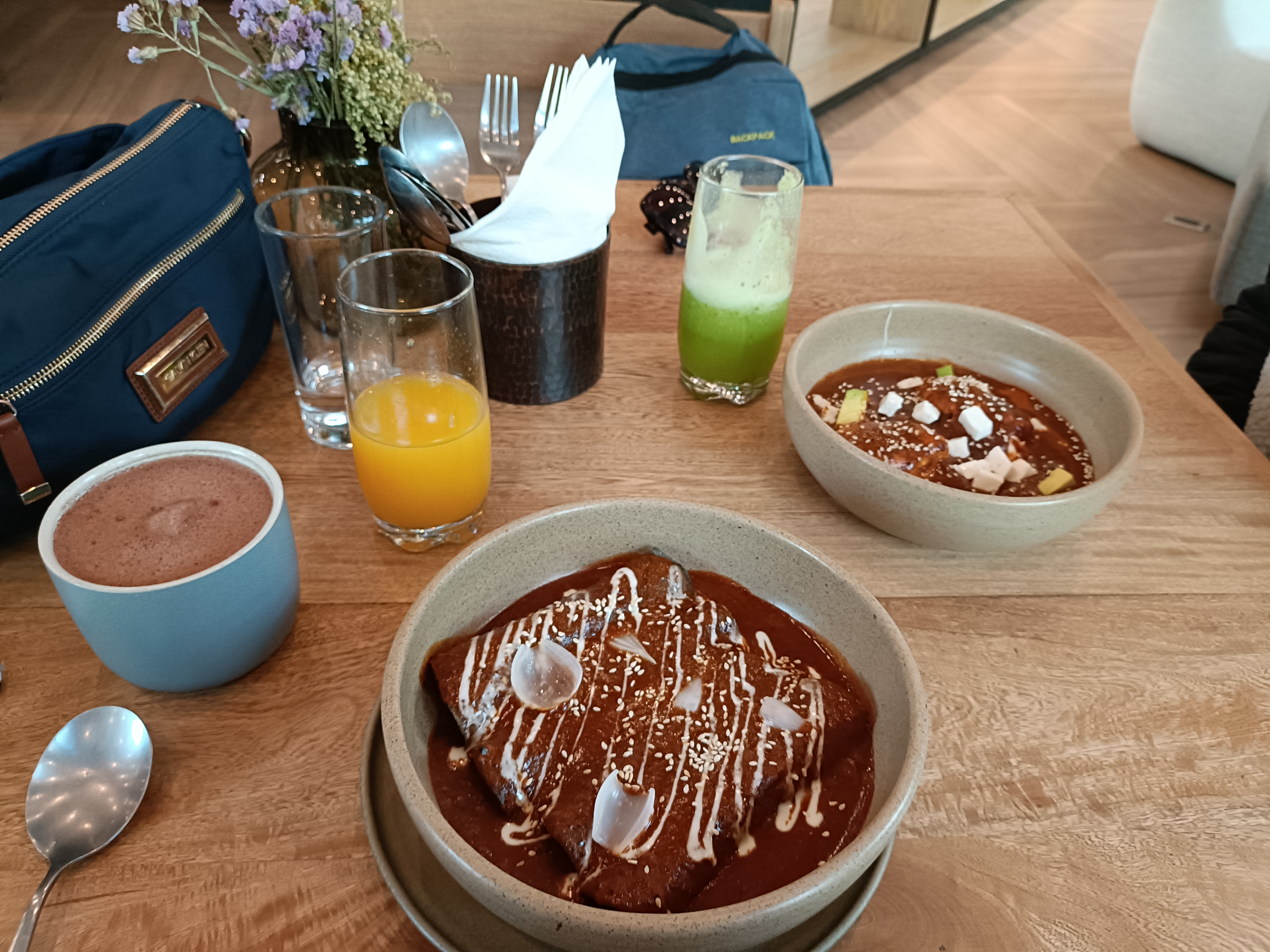 Amena Restaurante image 6