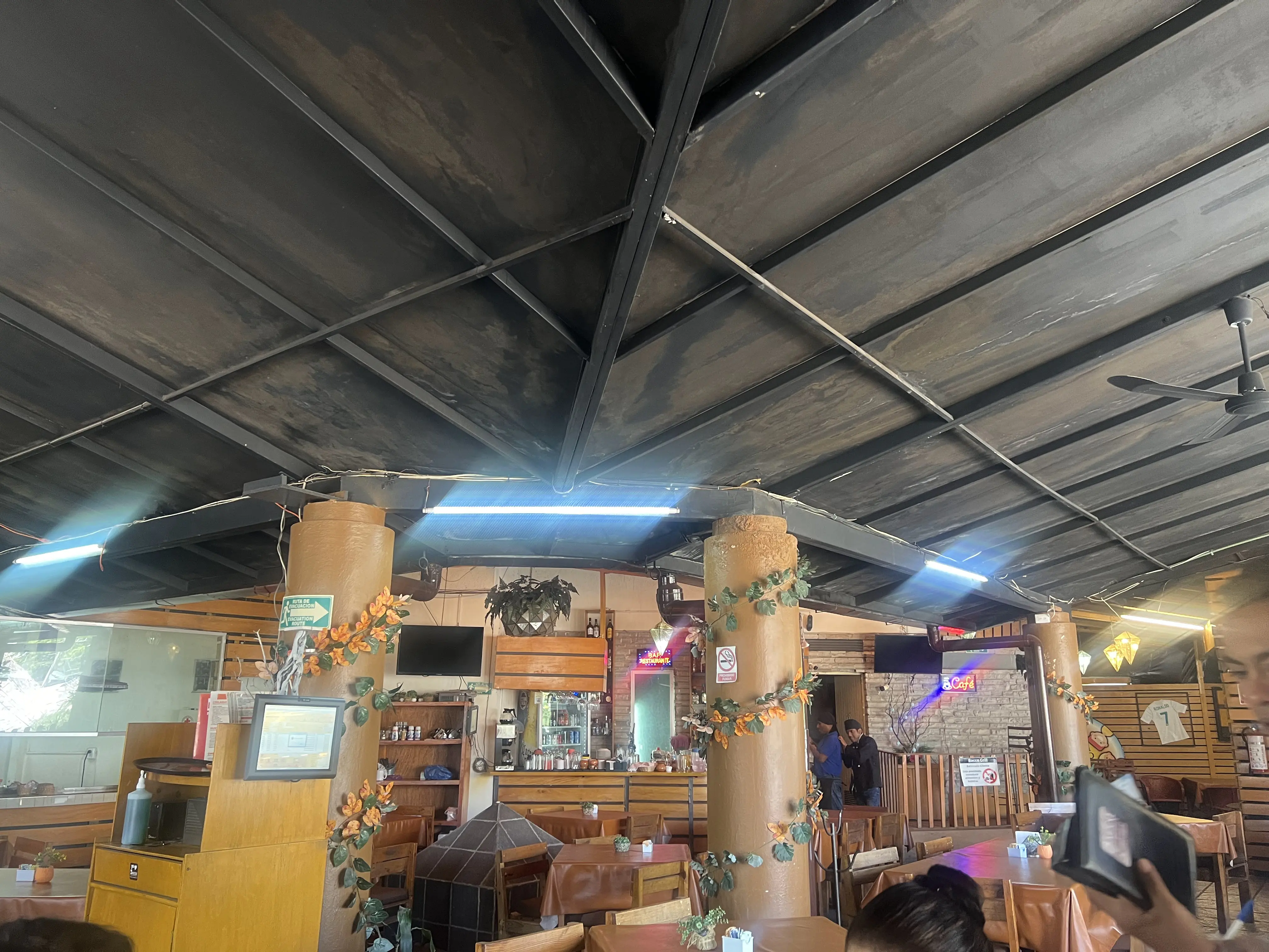 Bacco Grill & Restaurant image 4