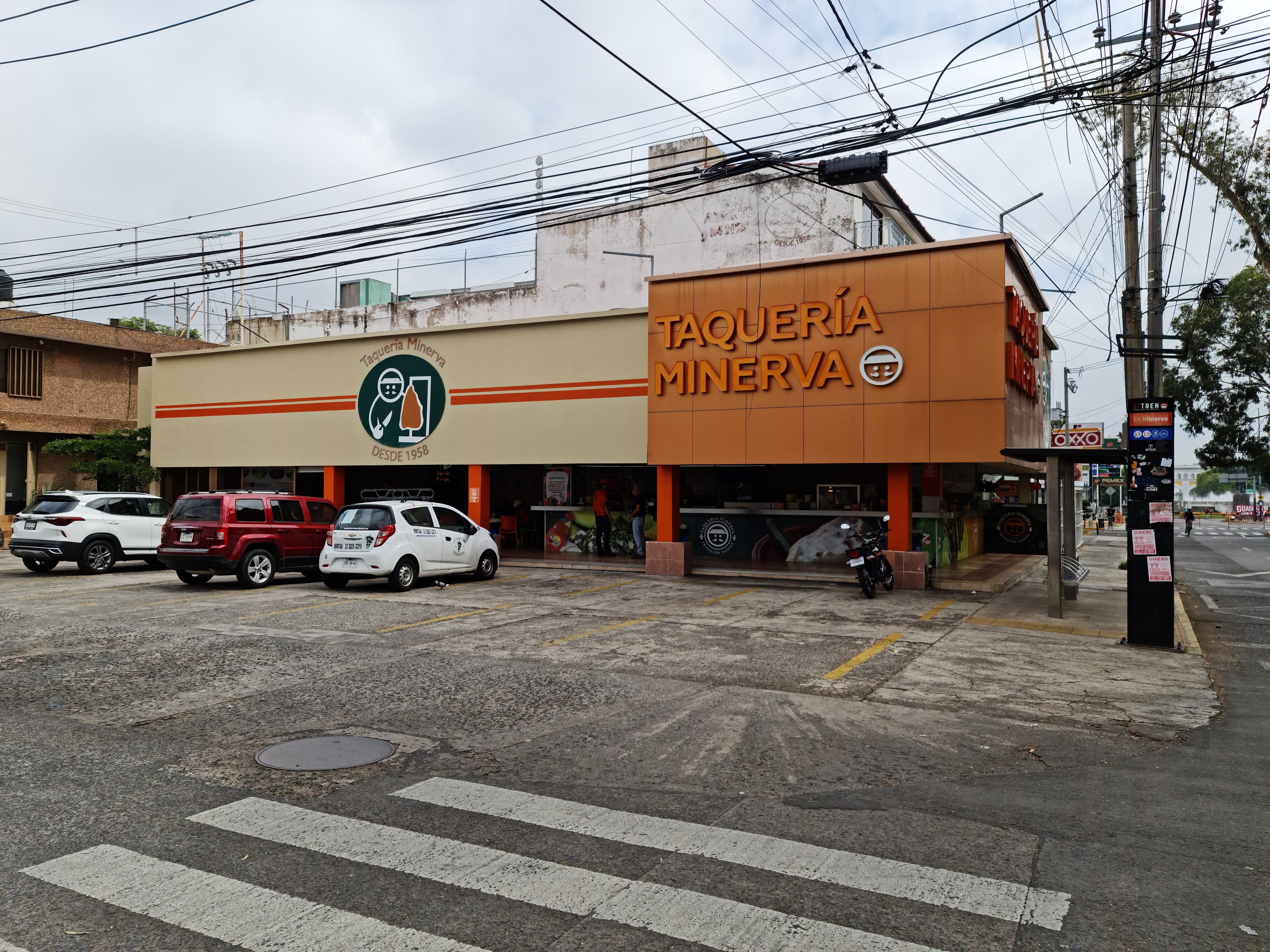Taquería Minerva image 9