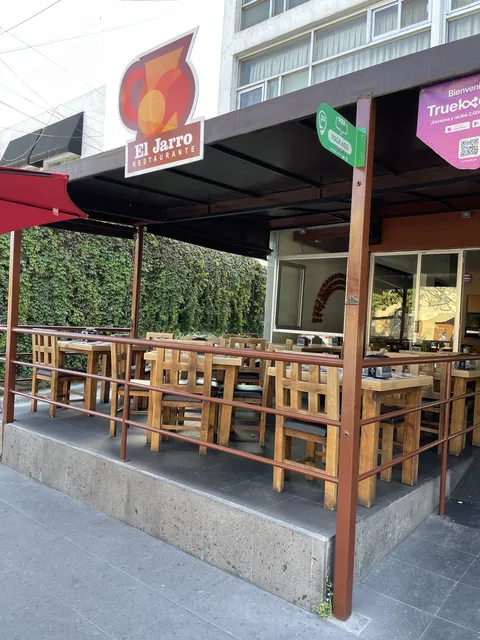 El Jarro Restaurante image 1