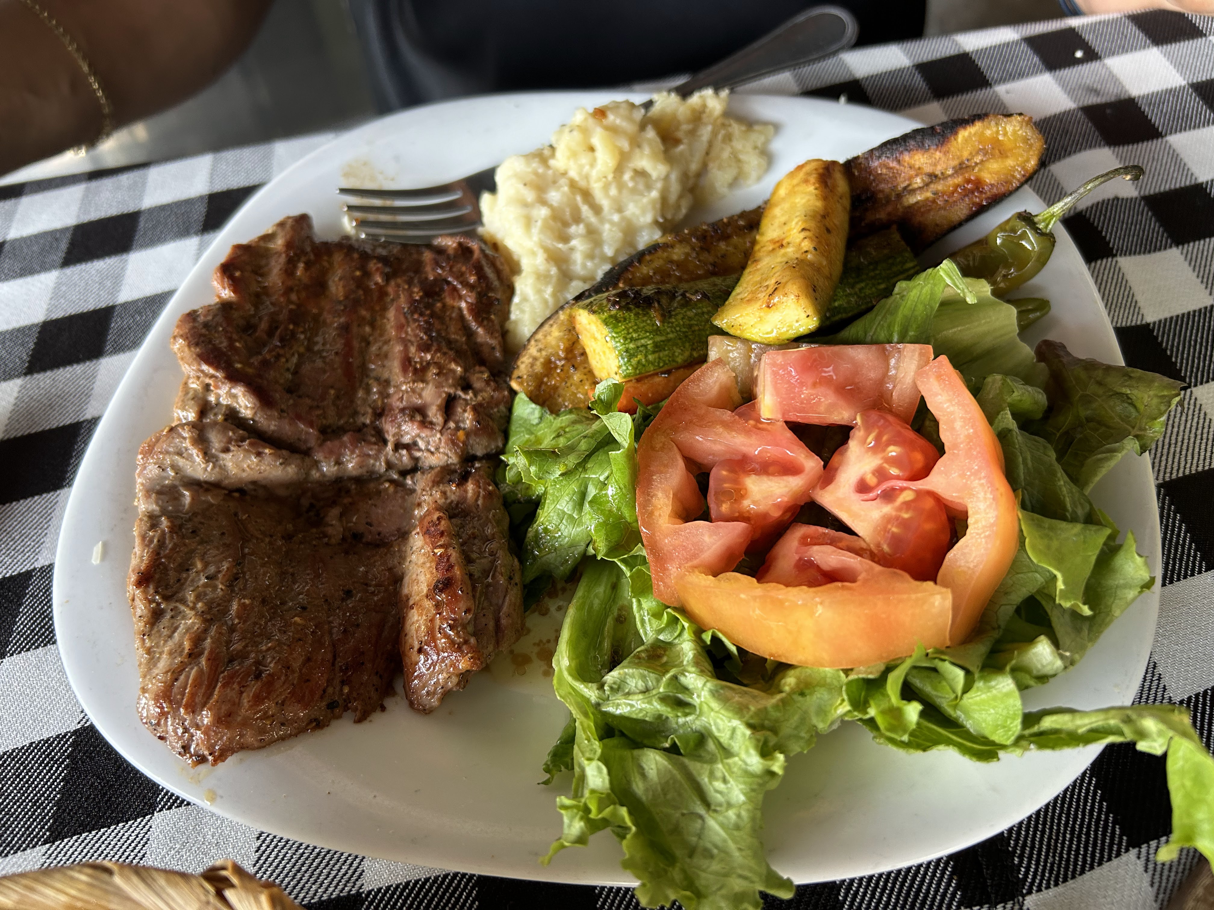 Qué mona está la MONA image 2