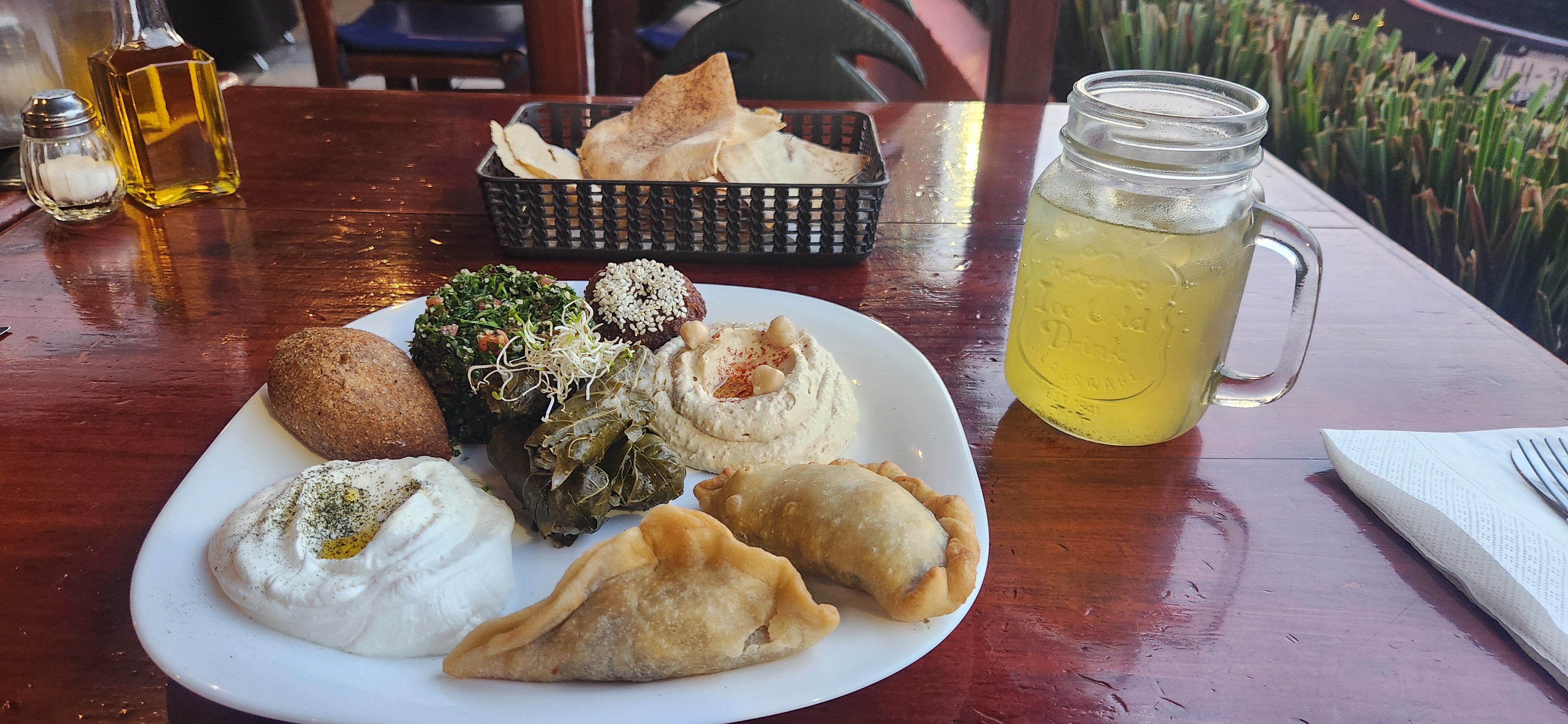 Restaurant Beirut image 5