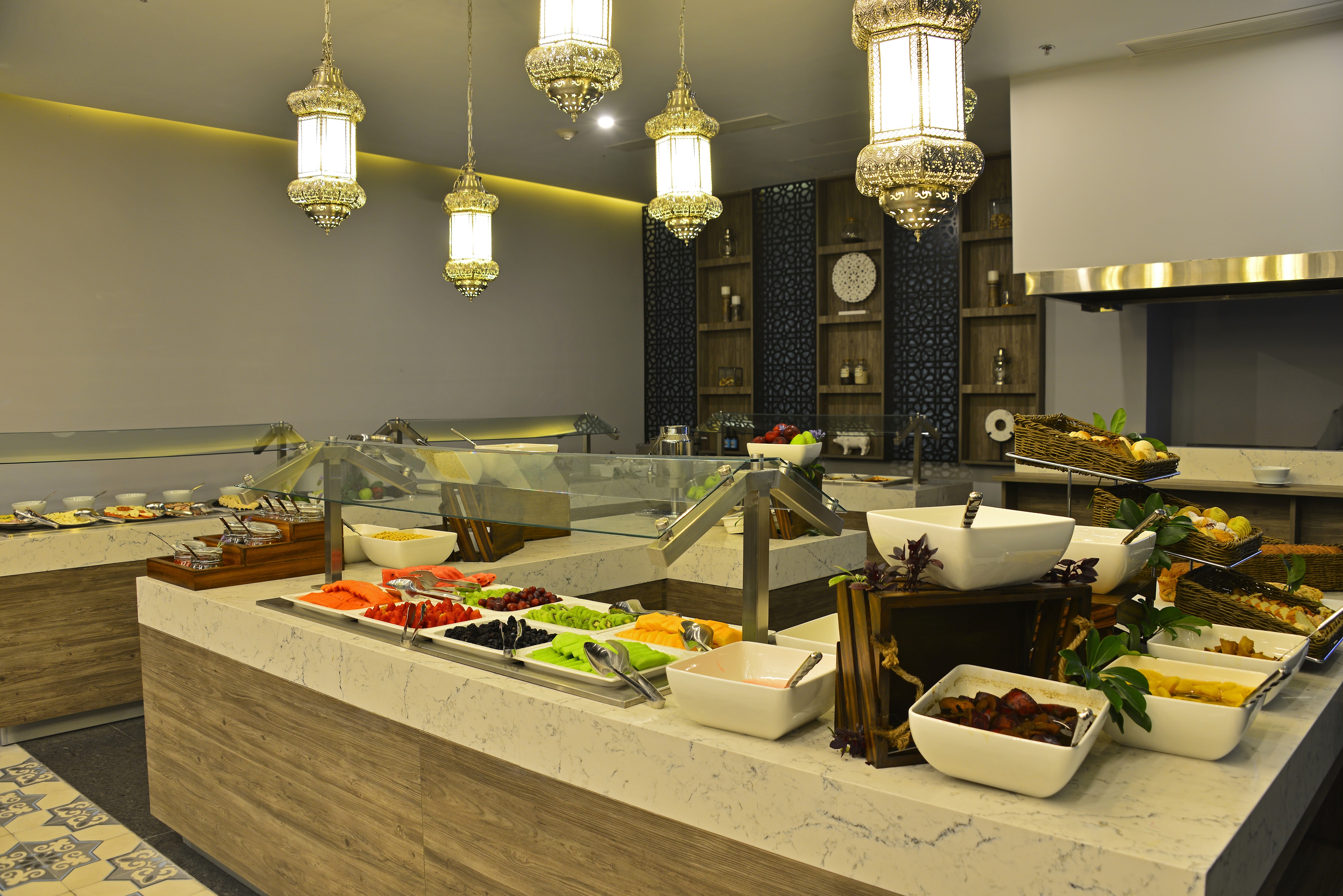 AL BARUK Mediterranean Cuisine & Bar image 5