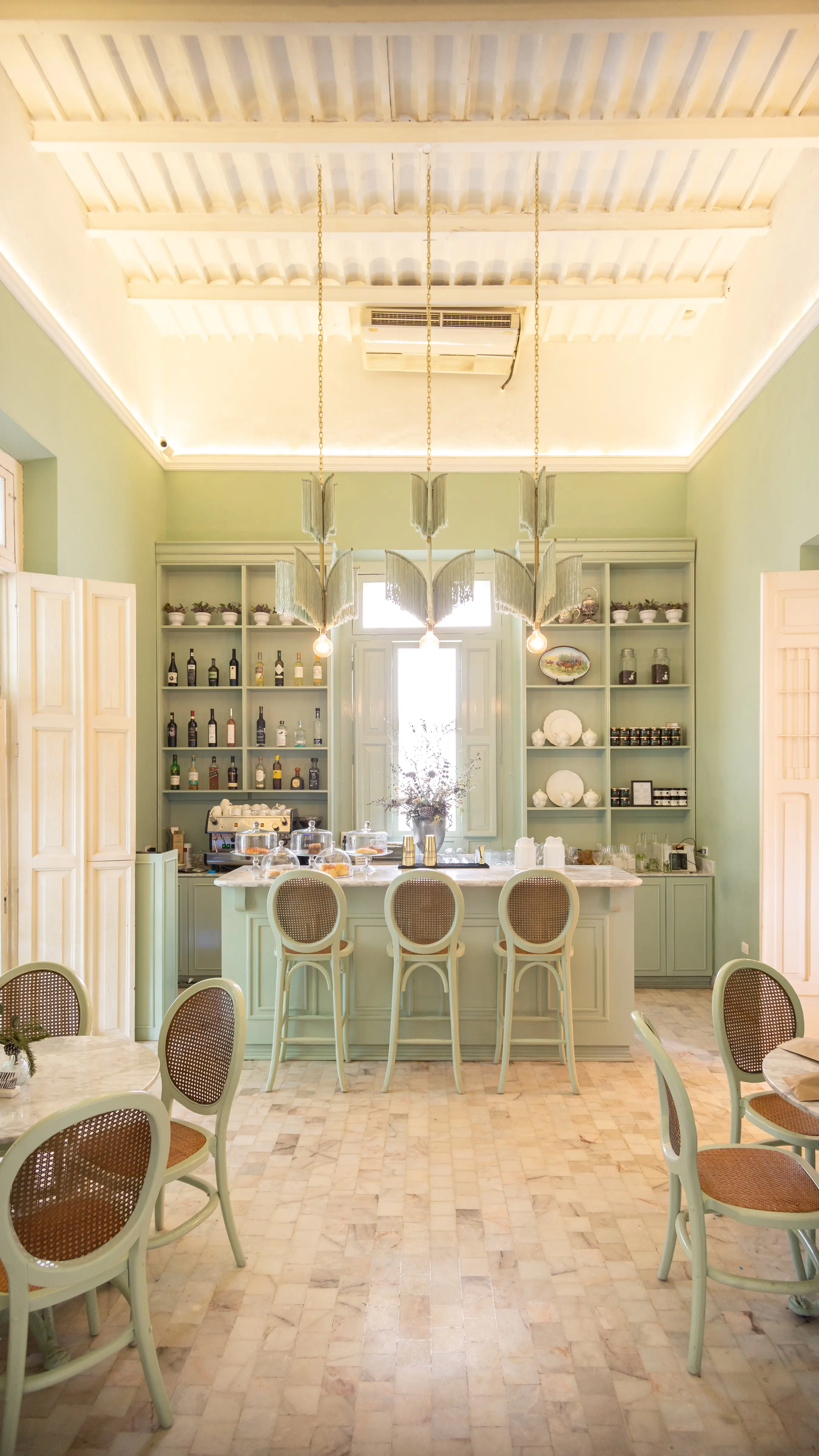 T'HŌ Aperitivo Restaurante image 1