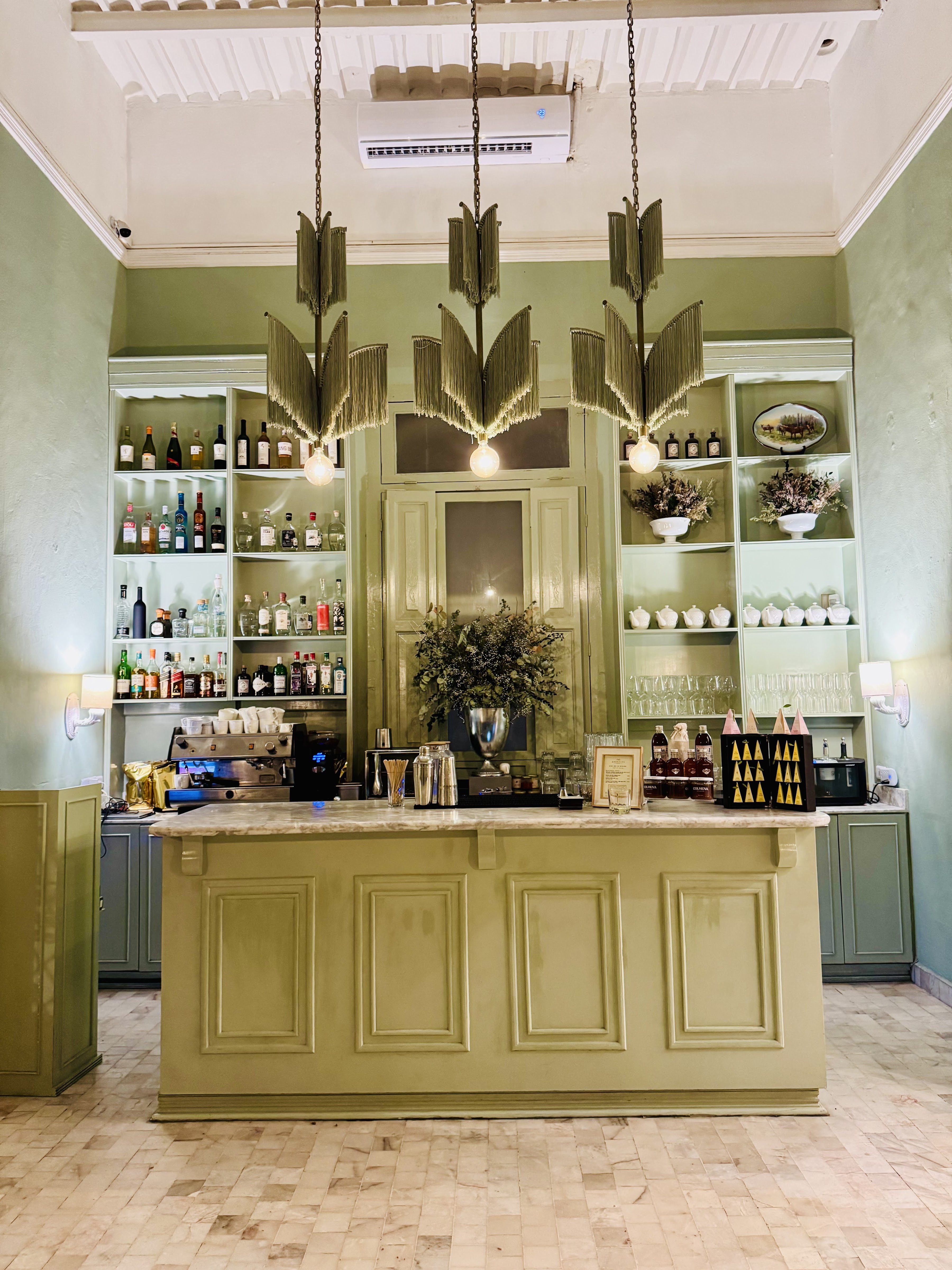 T'HŌ Aperitivo Restaurante image 2