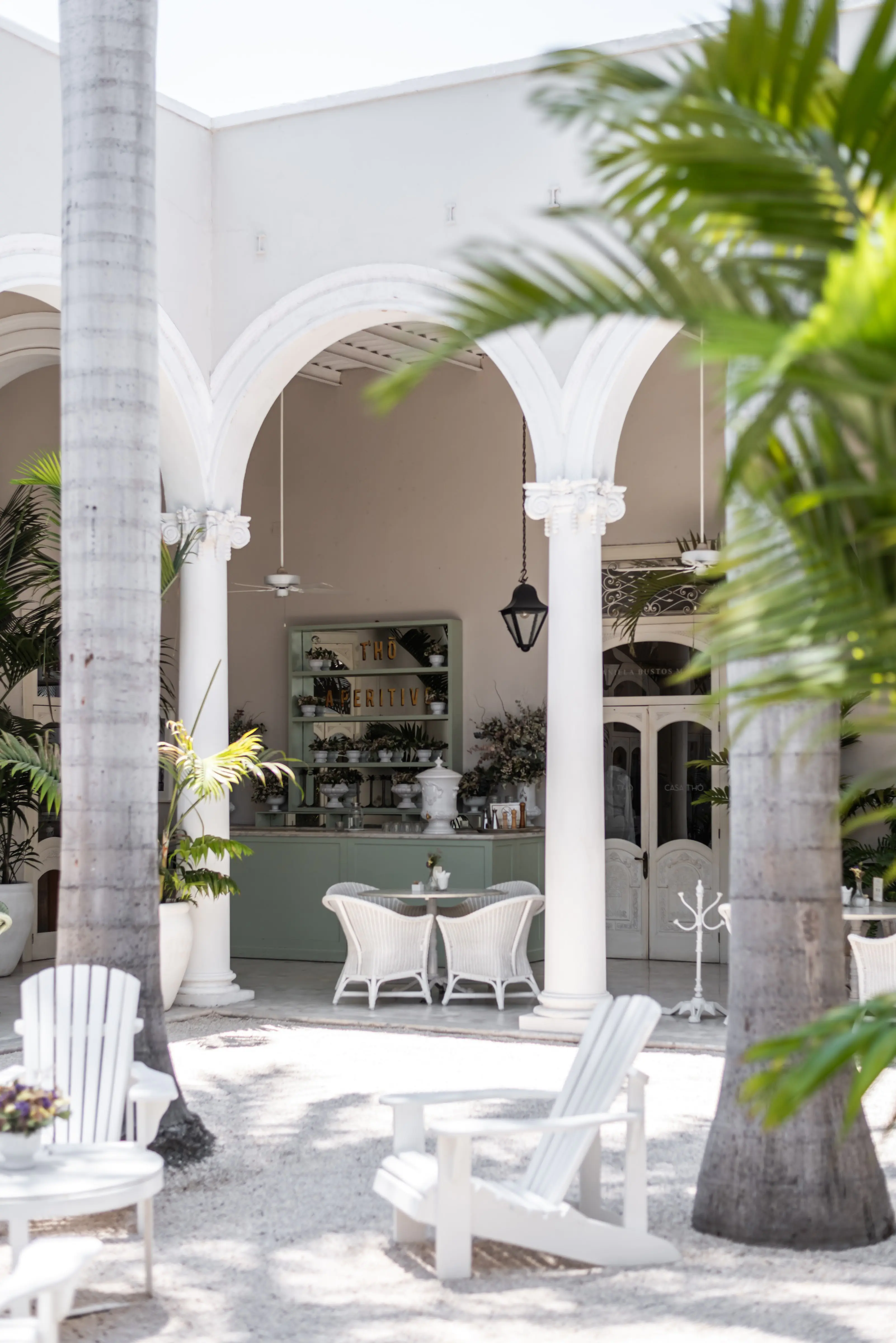 T'HŌ Aperitivo Restaurante image 4