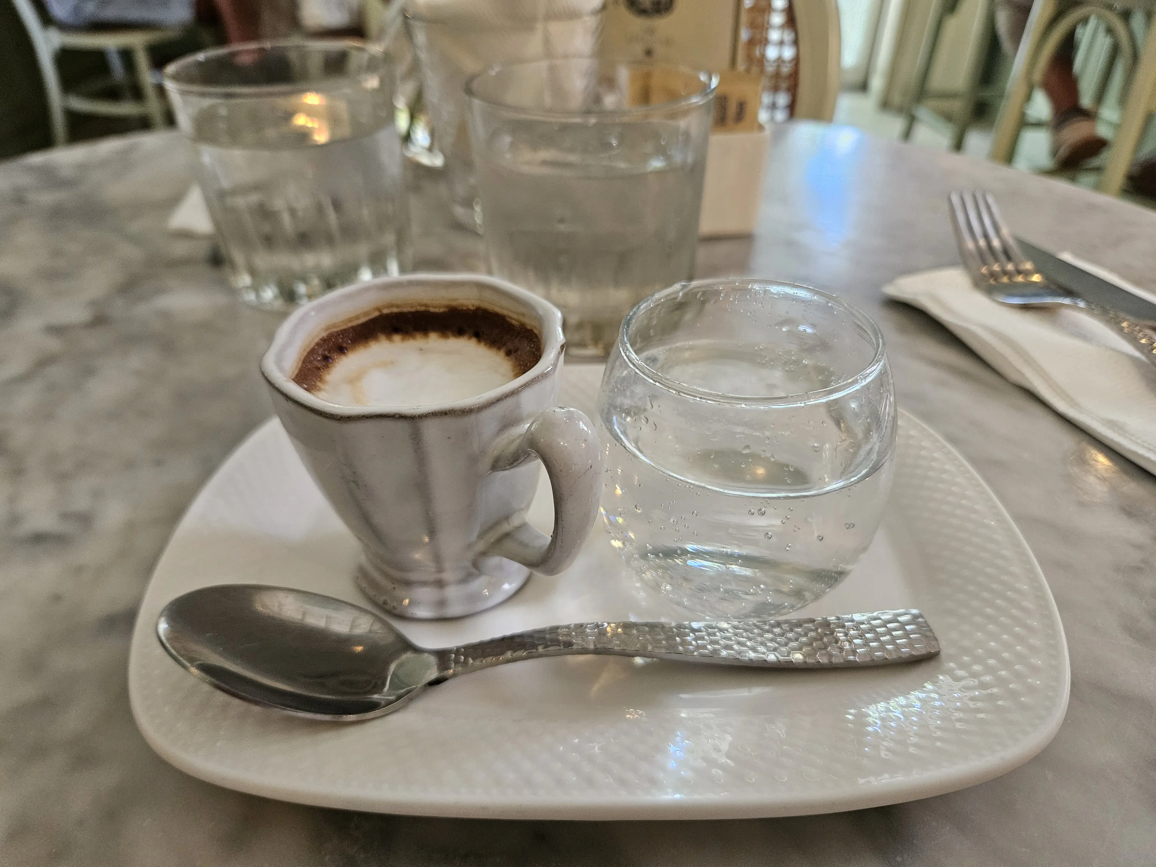 T'HŌ Aperitivo Restaurante image 7