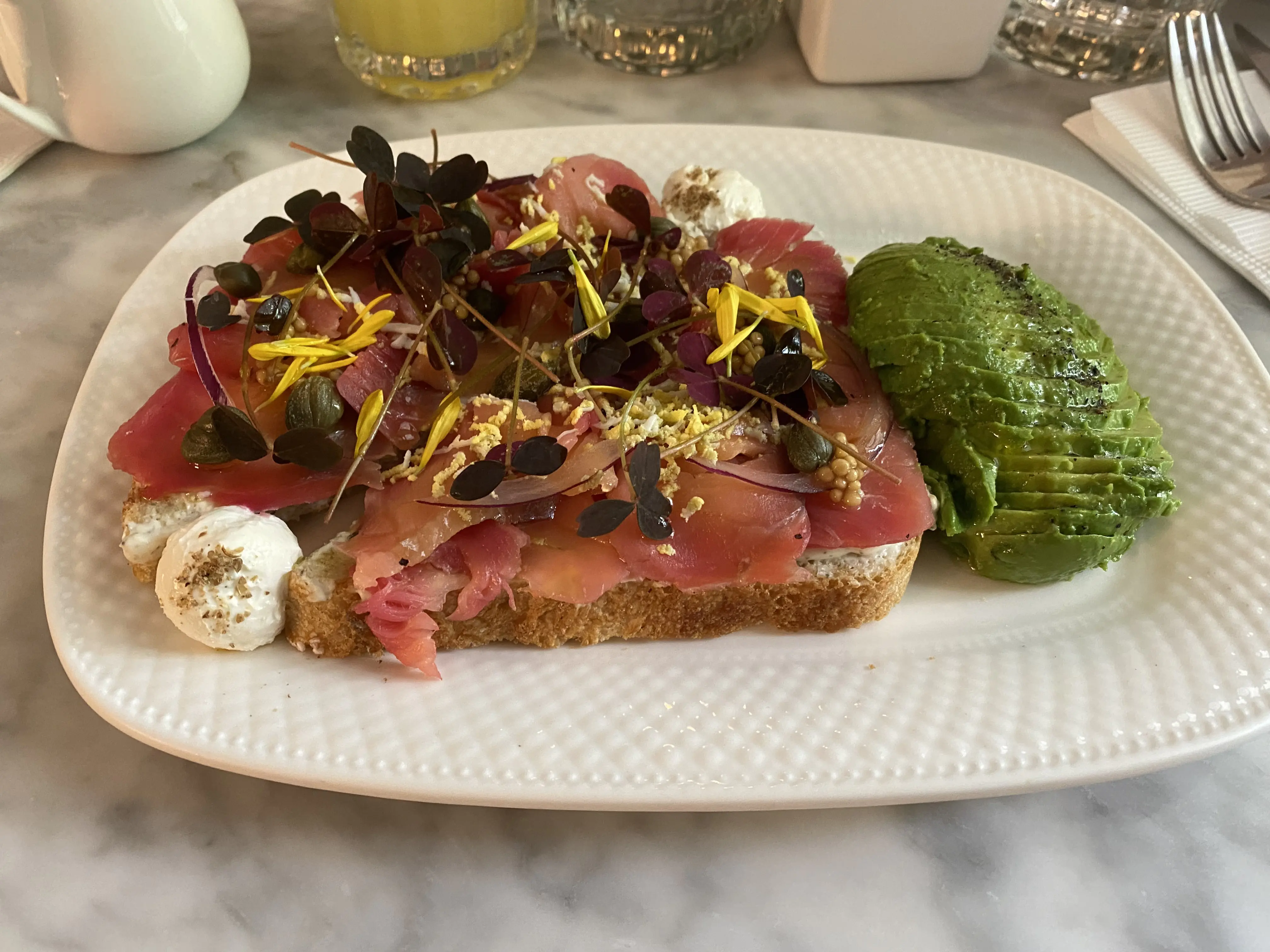 T'HŌ Aperitivo Restaurante image 9