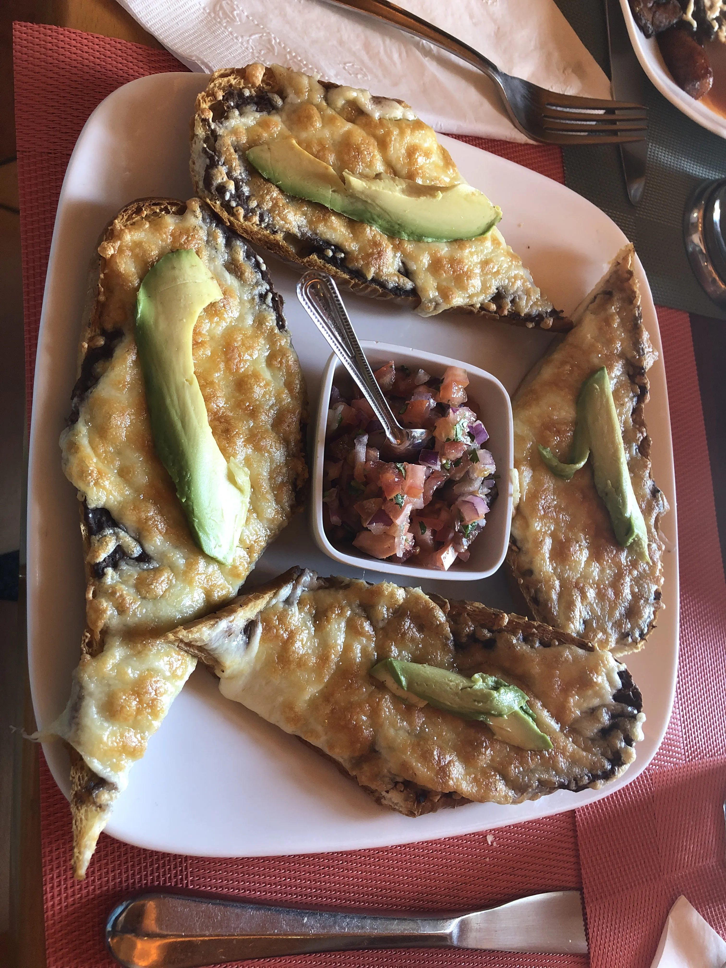 Pan y Pasteles Tala image 4