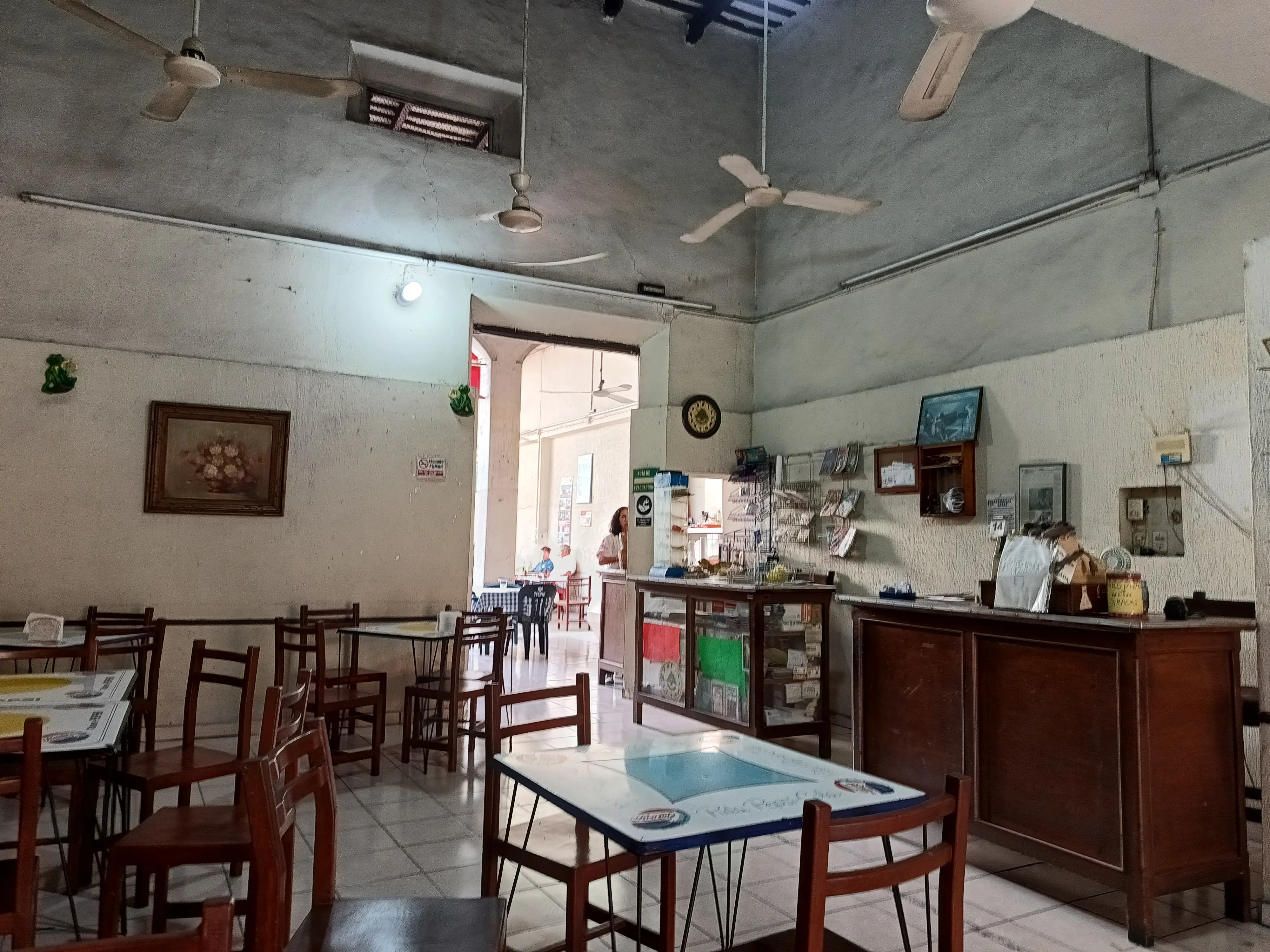 Café Alameda image 5