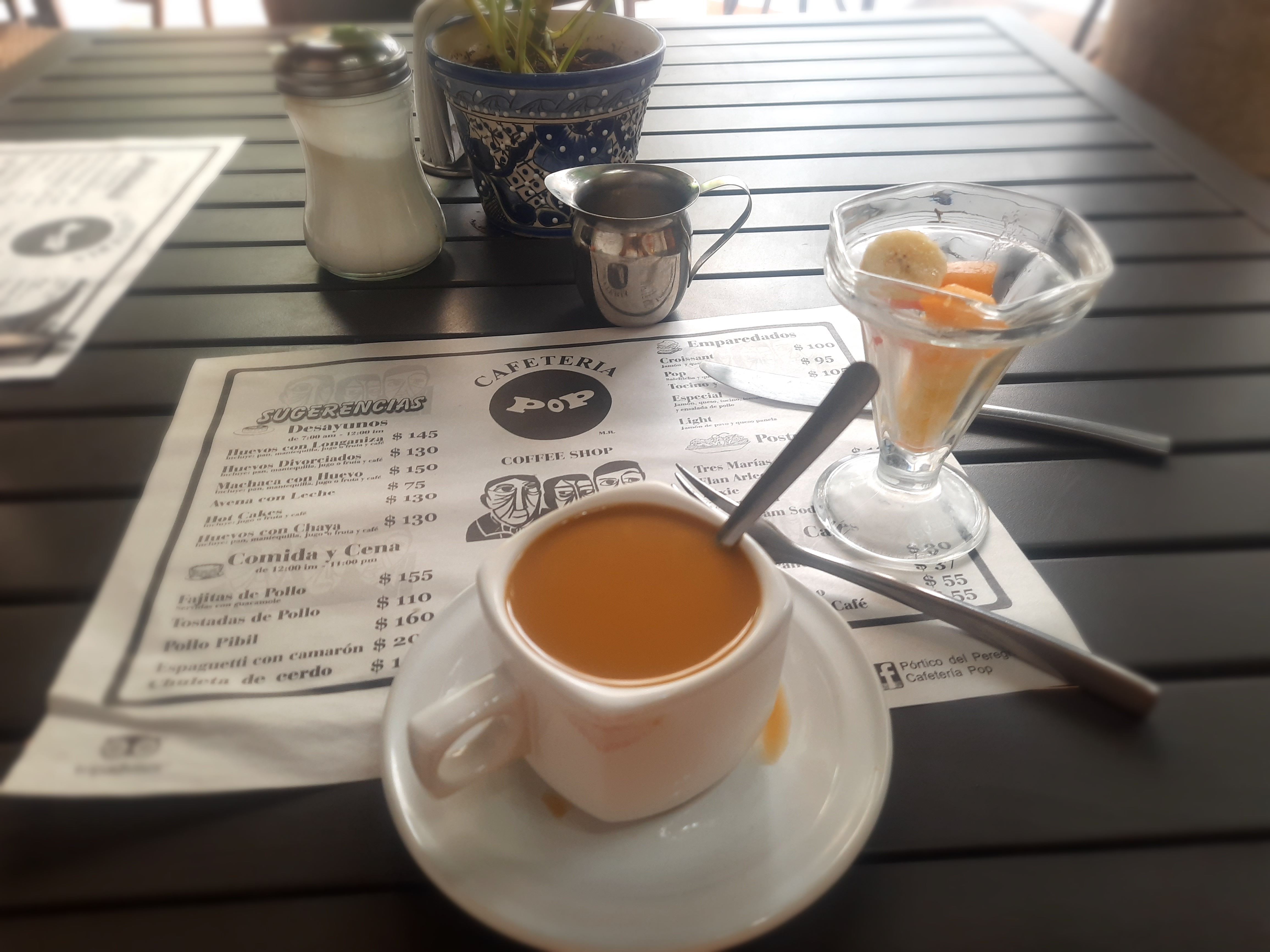 Cafetería Pop y Restaurante Pórtico del Peregrino image 7