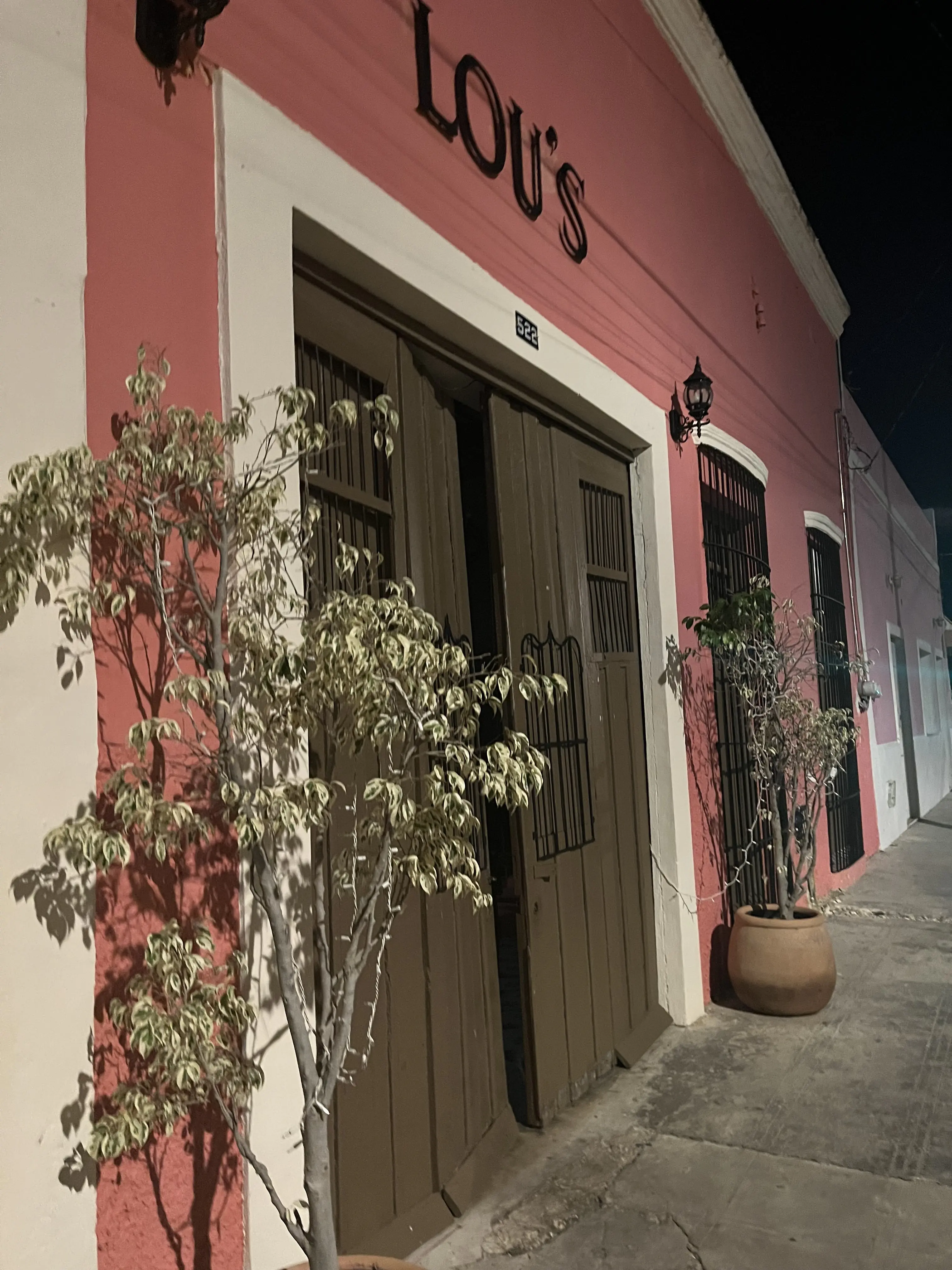 Taste Restaurant at Lou's image 6