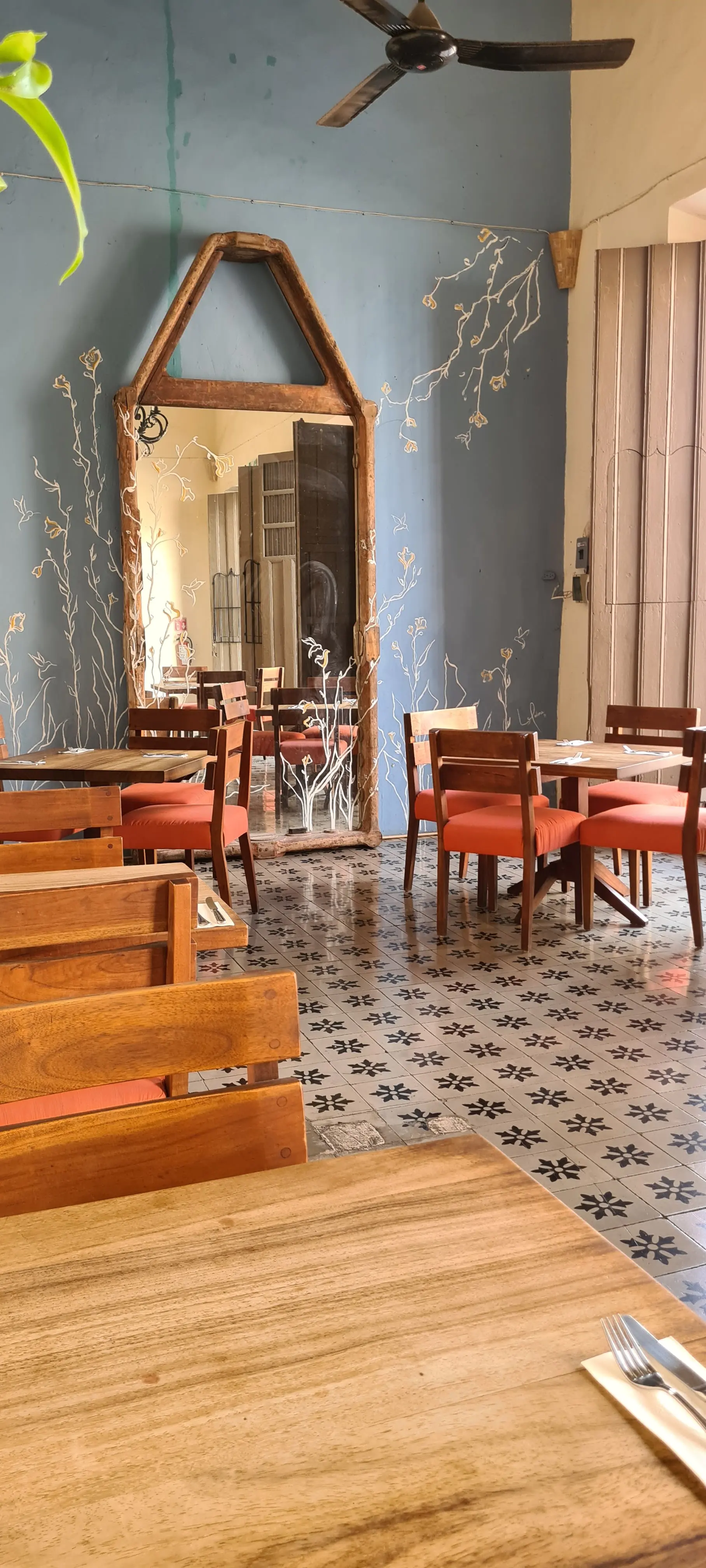 Taste Restaurant at Lou's image 10