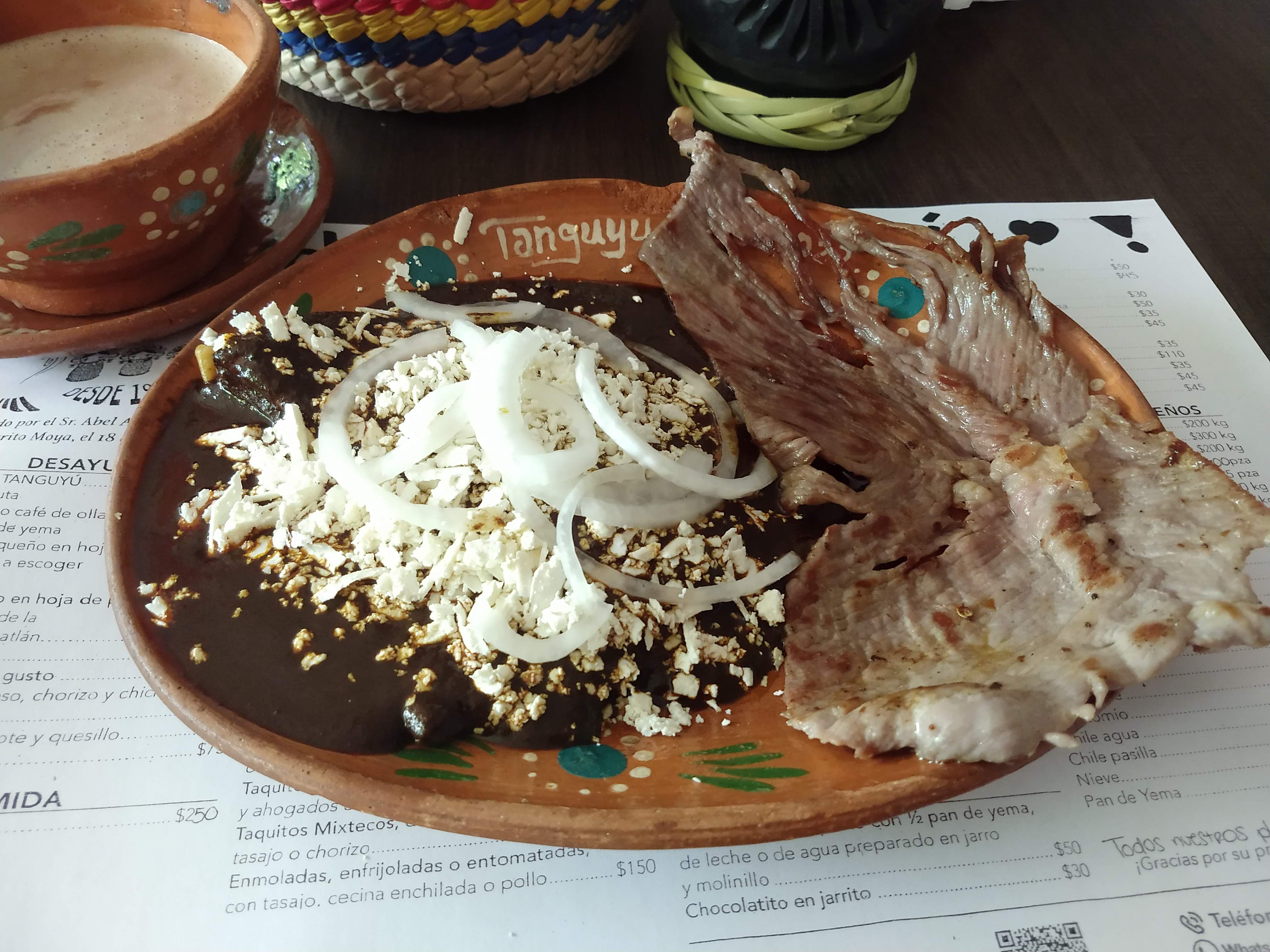 Tanguyú Restaurante Oaxaqueño image 6