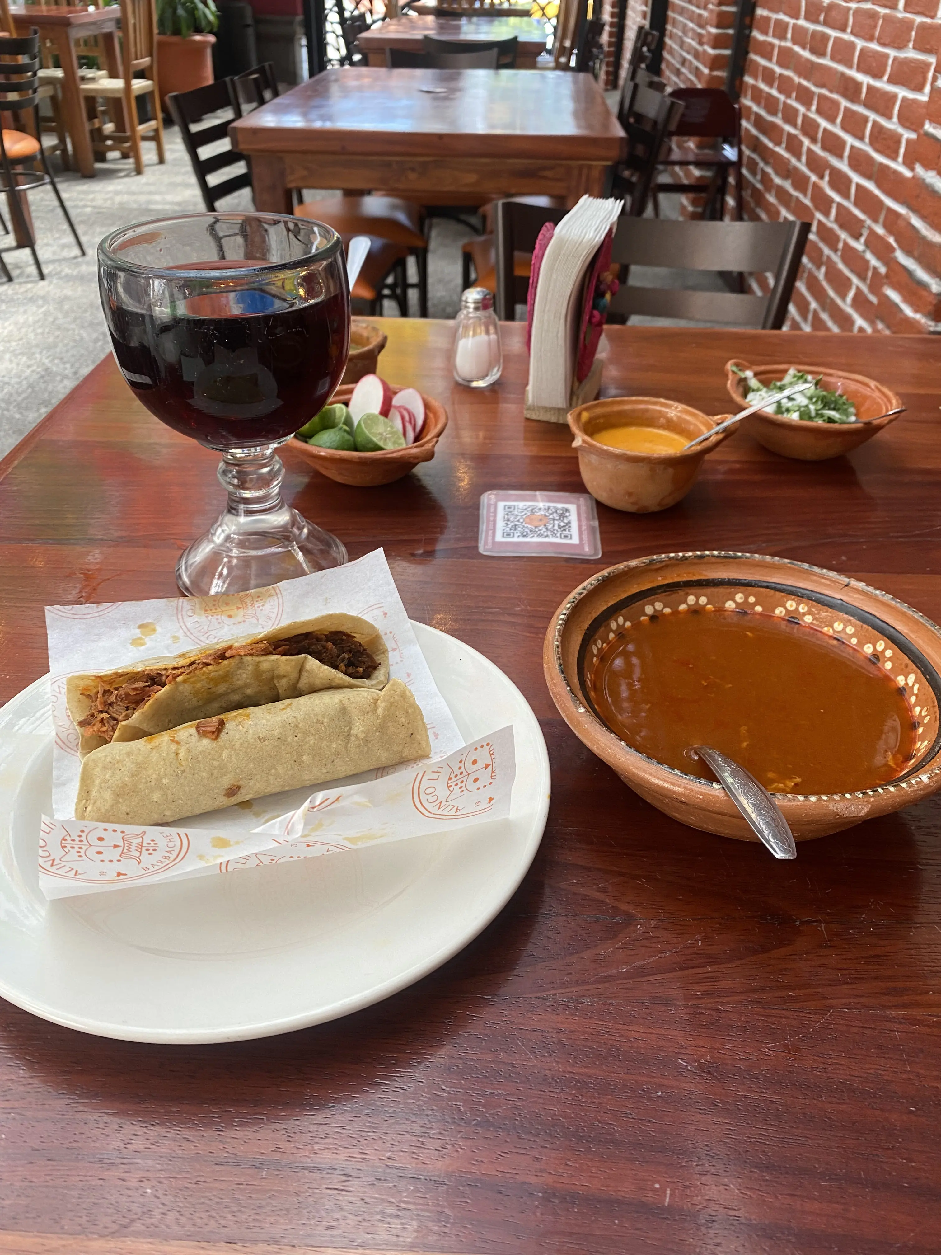 Barbacheria Alingo Lingo image 10