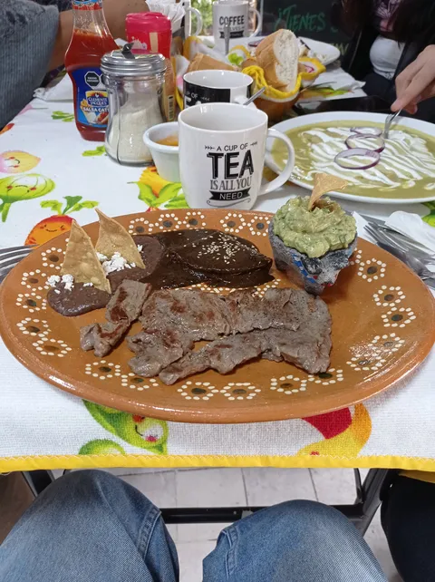 El Restaurant del Barrio image 8