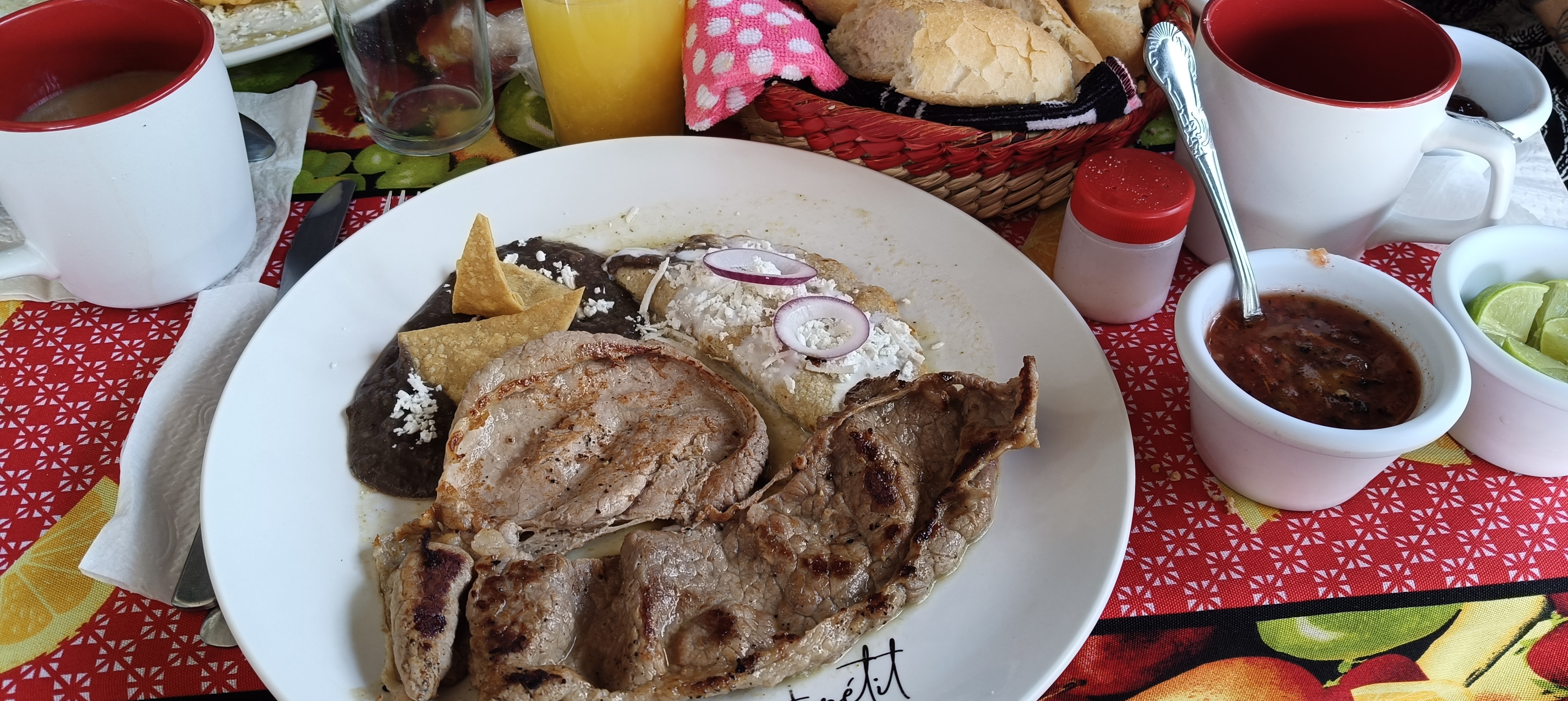 El Restaurant del Barrio image 9