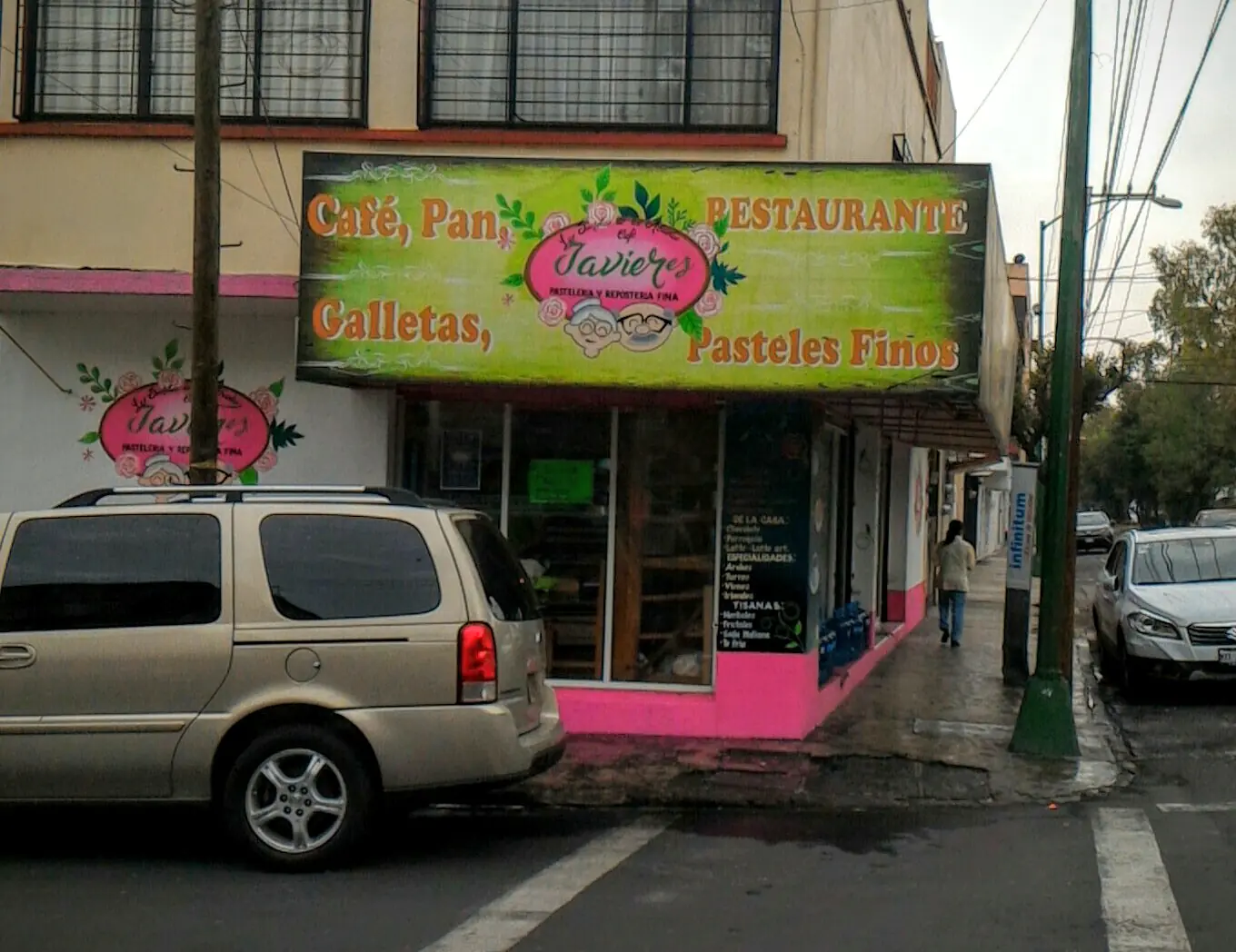 Los Secretos de los Abuelos Javieres image 9