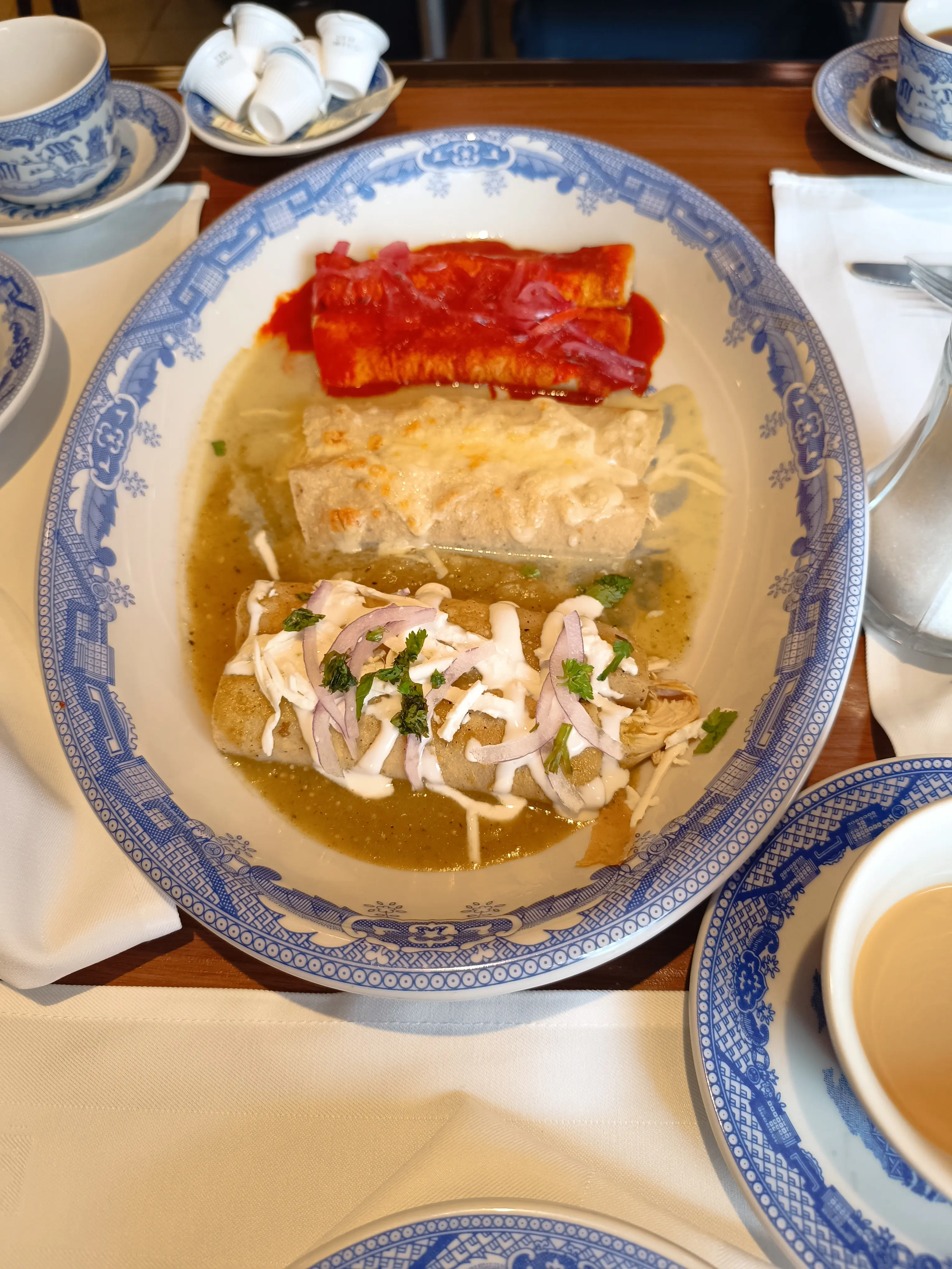 Sanborns Café image 8