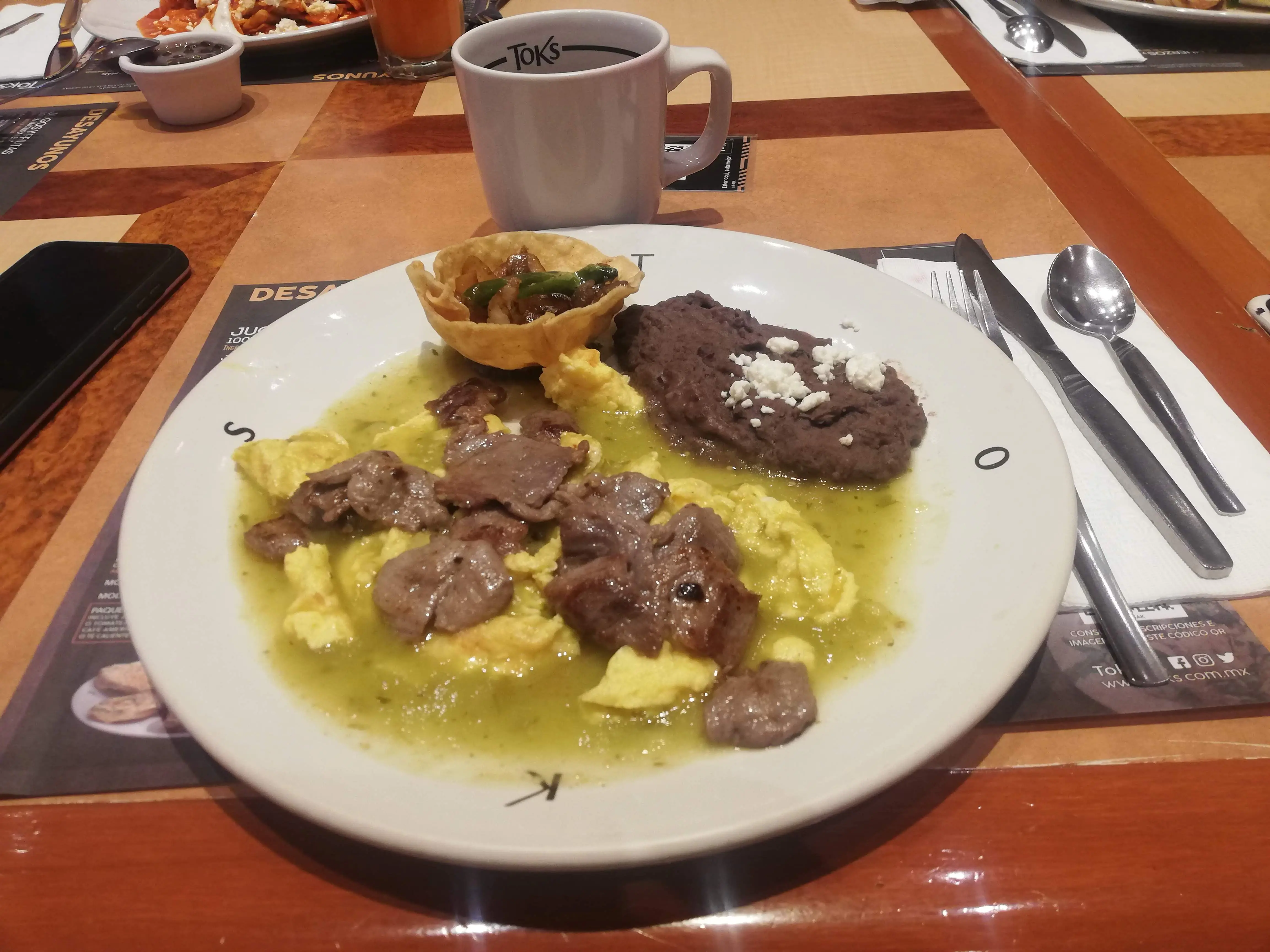 Toks Lindavista image 9