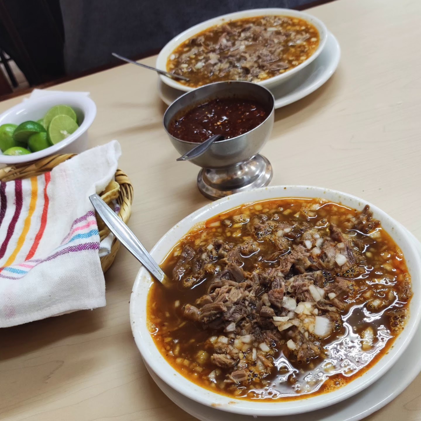 La Perla Tapatía Birriería image 4